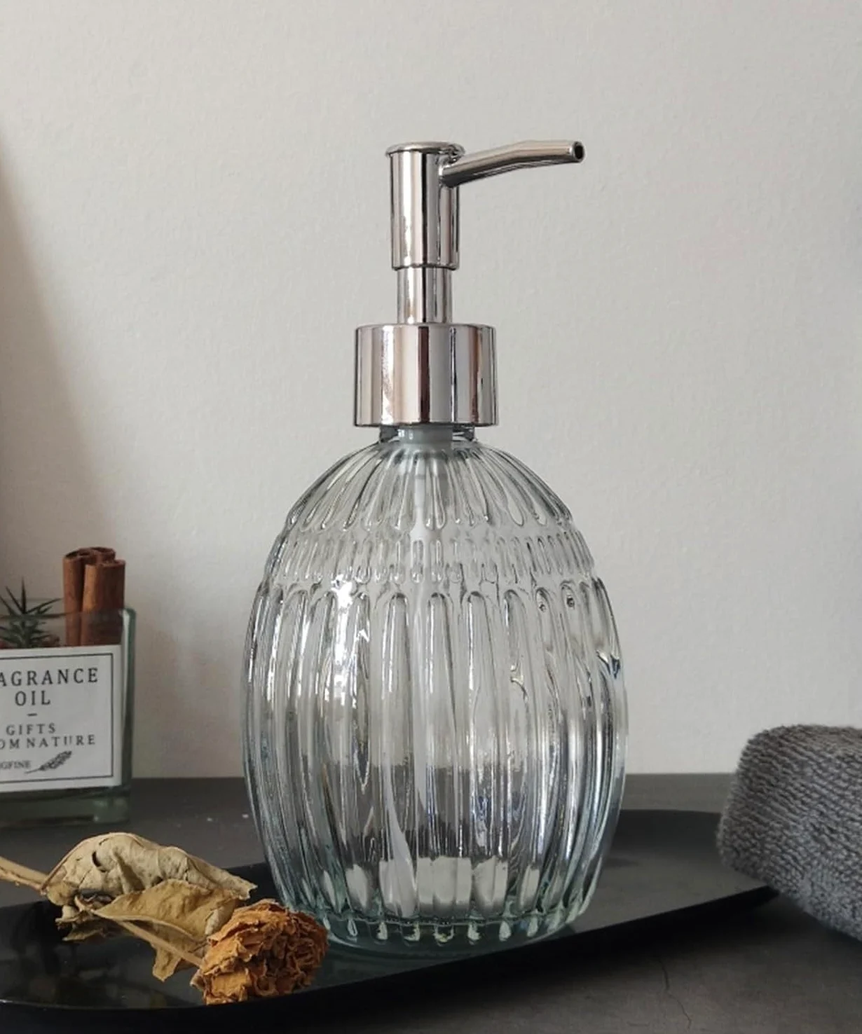 Dozownik mydła w płynie o pojemności 400 ml z balsamem z pompką, dozownik mydła w płynie z możliwością wielokrotnego napełniania do łazienki w kuchni | White