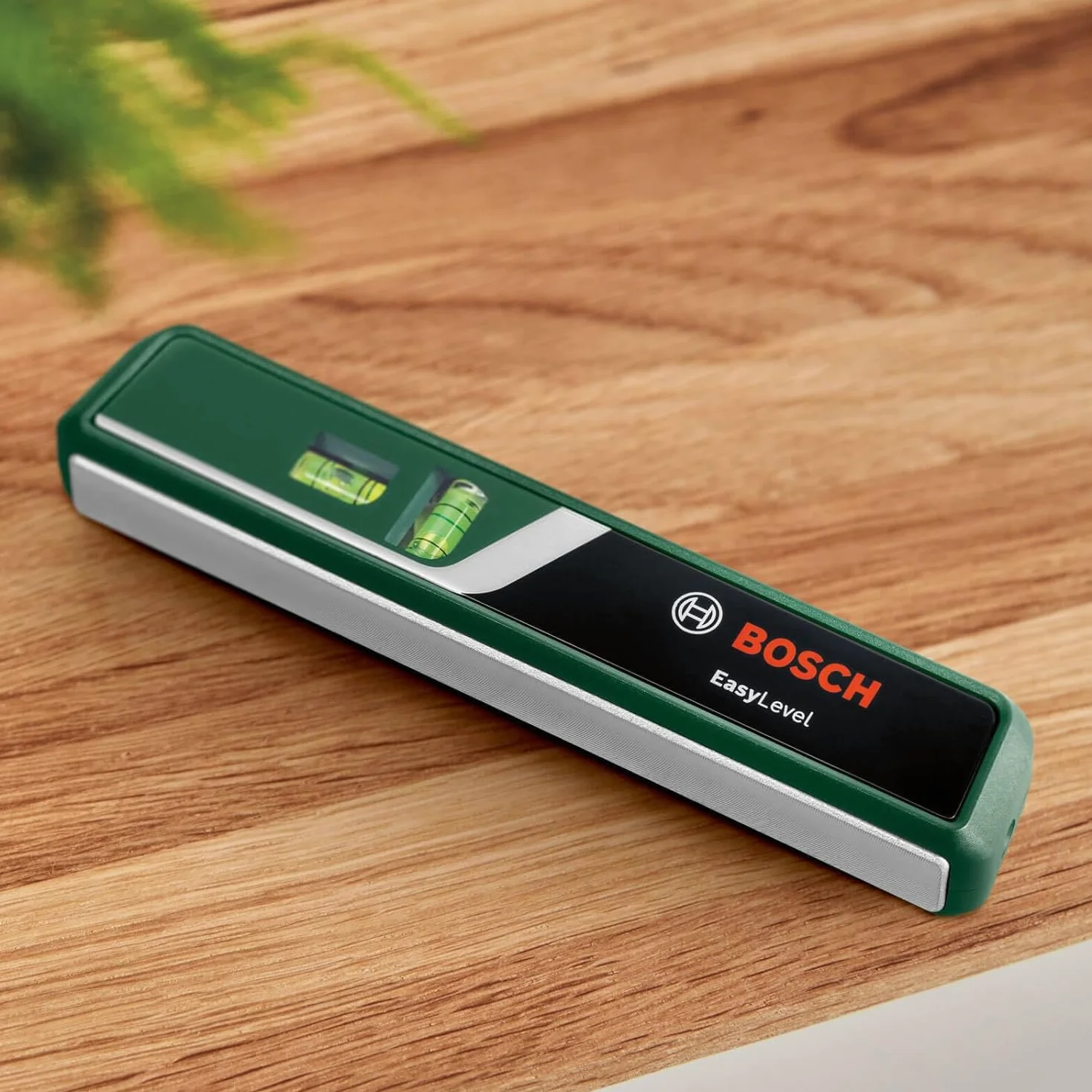 Bosch Home And Garden Poziomica Laserowa Easylevel z Uchwytem Ściennym (Linia Laserowa do Elastycznego Wyrównywania Elementów na Ścianach i Punkt Laserowy do Przenoszenia Wysokości)