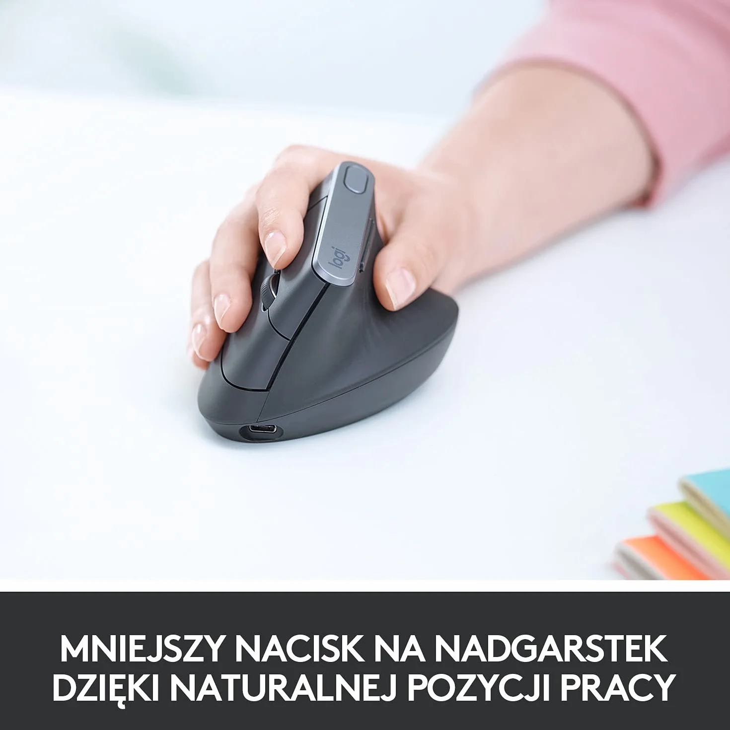 Logitech MX Vertical Ergonomiczna mysz dla wielu urządzeń, bezprzewodowa Bluetooth lub 2,4 GHz z USB Unifying, optyczne śledzenie 4K DPI, 4 przyciski, szybkie ładowanie, PC/Mac/iPad - Czarny