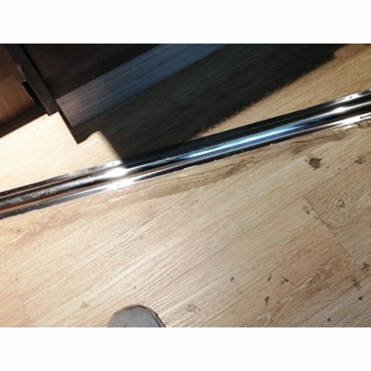 Ukrywacz kabli Półokrągła, srebrna, metalowa osłona przewodu, maskownica kabli do sufitu, narożnika, podłogi, montaż perforowany(Thicker,6Cm/2.4In 12 Cable)