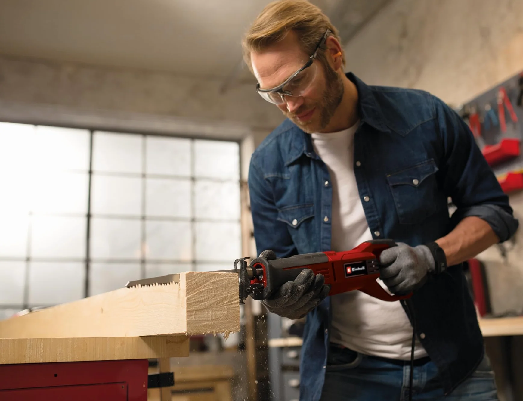 Einhell Piła uniwersalna TE-AP 750 E 750 W wysokość skoku 20 mm elektroniczna prędkość skoku beznarzędziowa regulacja stopki