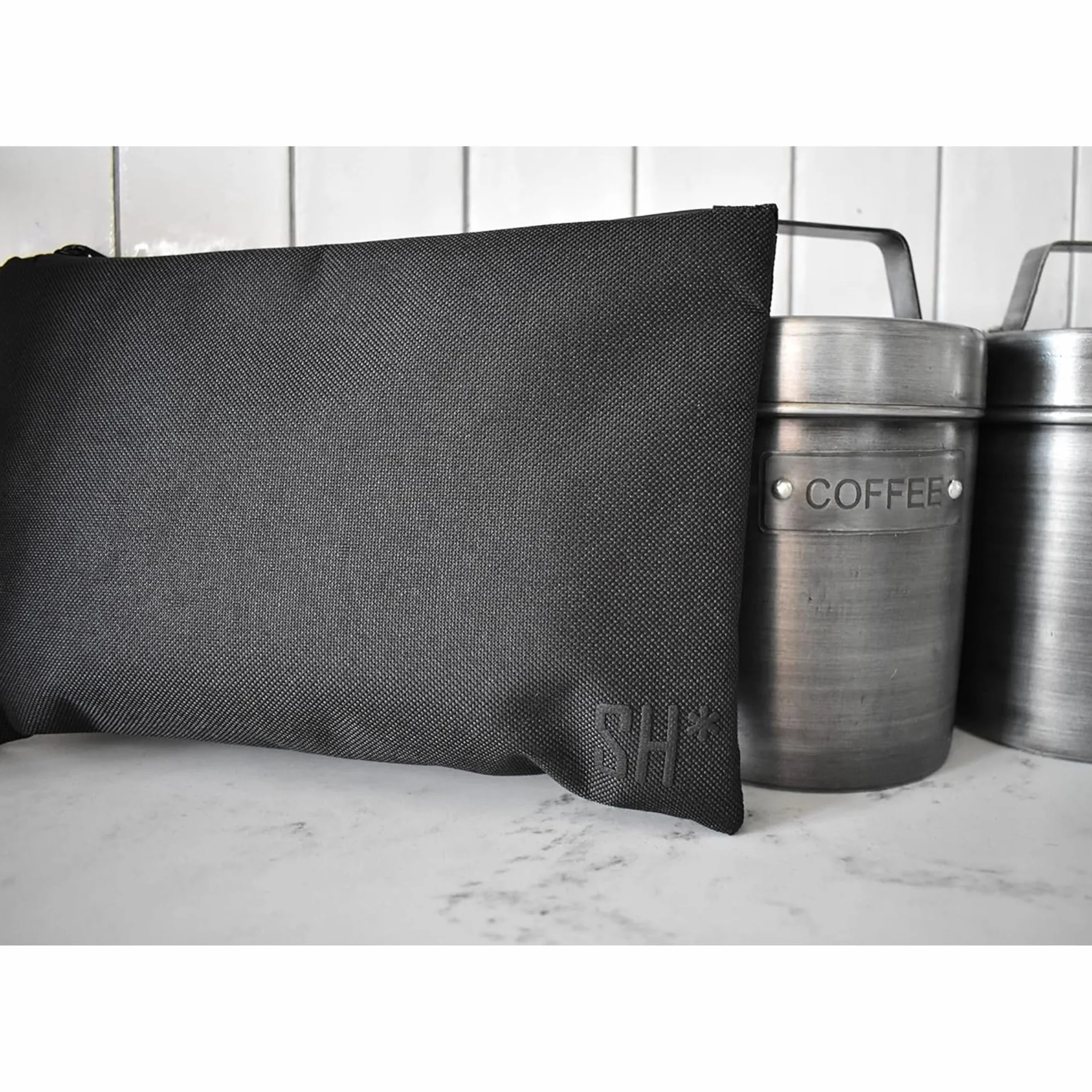 STASHIC Worek odporny na zapachy - podszewka z węglem aktywnym - woreczek + metalowa rura do przechowywania XL + 3 plastikowe rurki - SH*, Czarny + Rurki, Pouch, Etui odporne na zapachy