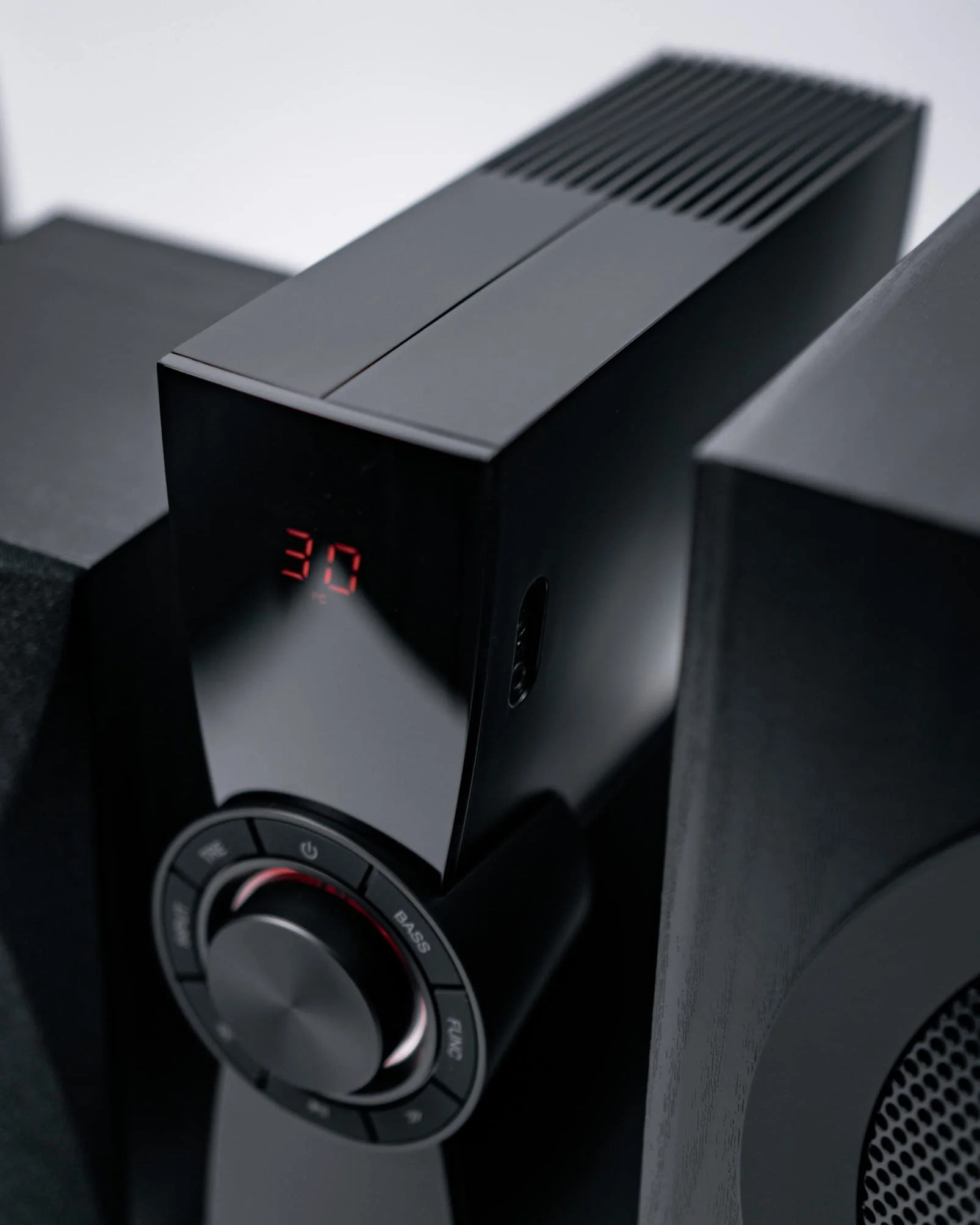 Edifier CX7 aktywny system kina domowego 2.1 Bluetooth 5.0 subwoofer 21 cm 8 cali pilot na podczerwień czarny
