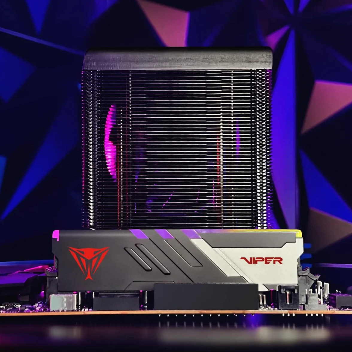 Patriot Viper Venom RGB DDR5 32GB 6000MHz CL30 UDIMM zestaw pamięci do gier