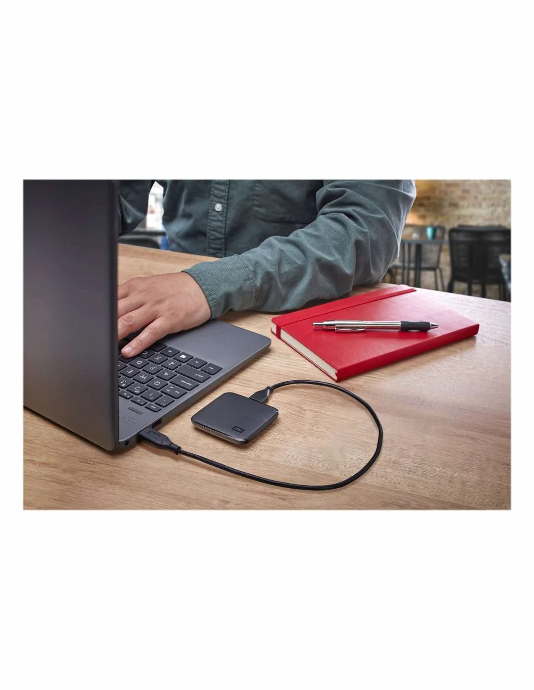 Western Digital Elements Se SSD Przenośny Dysk SSD USB 3.0 do 400 Mb/s, 2-Metrowy Opór Upadku, 1 TB, Czarny