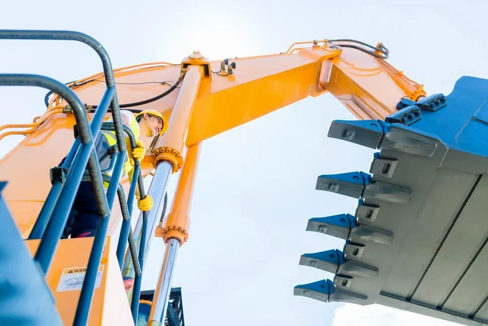 PPG Sigma Sigmacover 280 - Uniwersalna Farba, Podkład Epoksydowy do metalu, Doskonała Przyczepność, Farba Antykorozyjna, Idealny do Zabezpieczania Złączy Spawanych (Yellow Green, 4L (44m2))