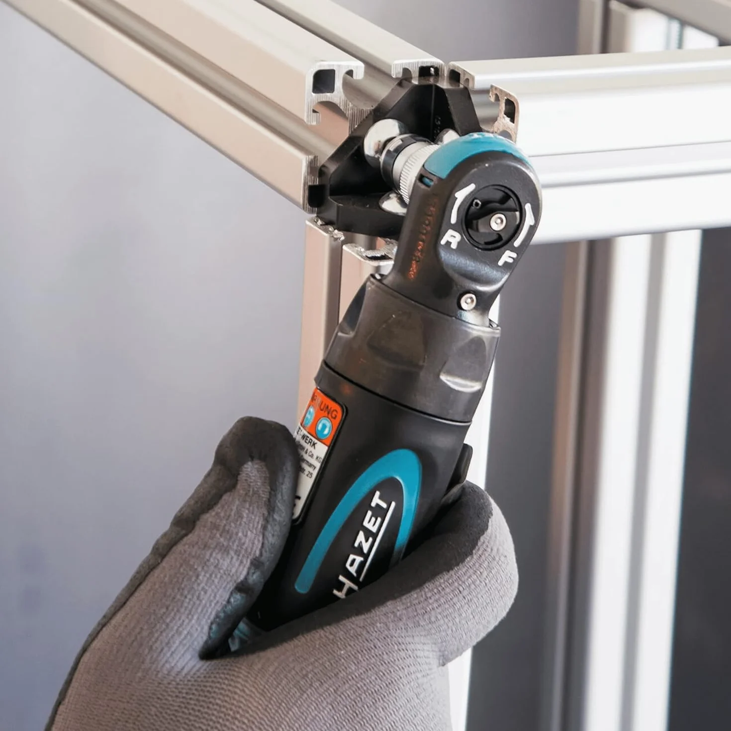 HAZET mini wkrętak z grzechotką 9021P-2 250 obr/min napęd kwadratowy 6,3 mm (1/4 cala)