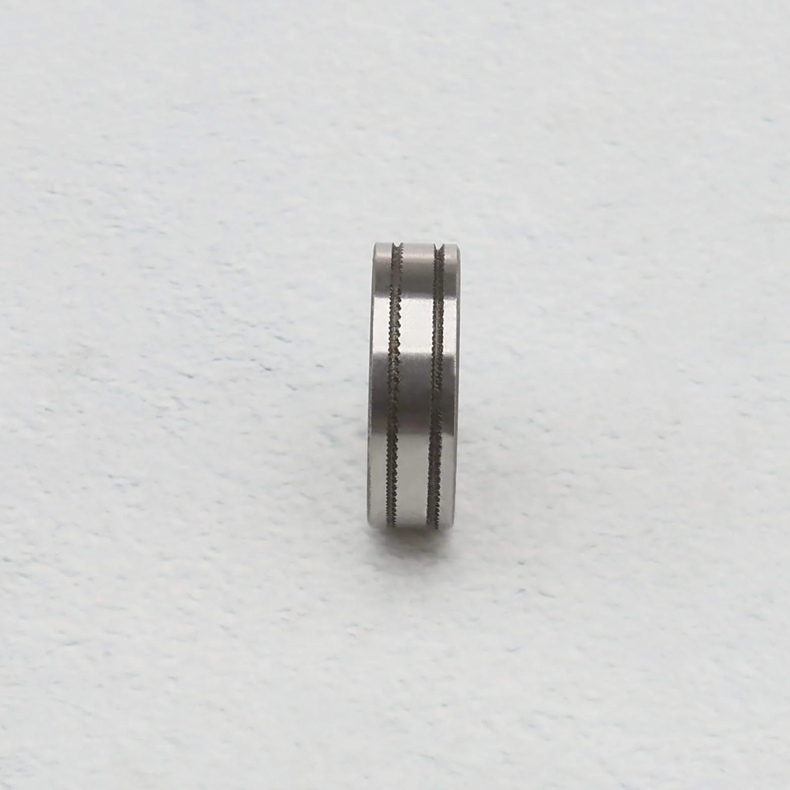 2 szt. 0,6/0,8 mm Rolki napędowe podajnika drutu Rolki kółka radełkowane rowki 25 mm średnicy pasujące do SSJ16 Podajnik drutu MIG MAG części sprzętu spawaczy