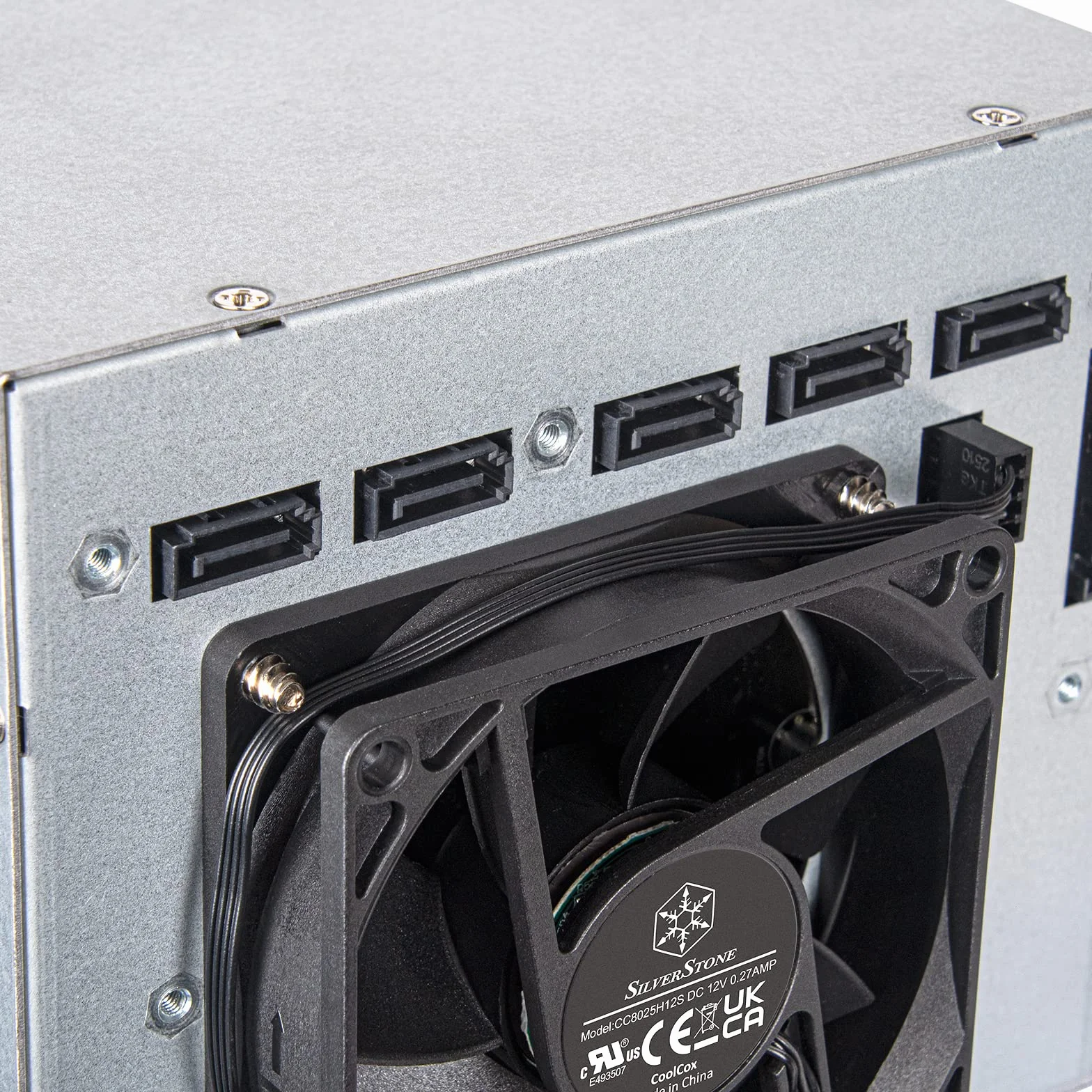 SilverStone SST-FS305-E Hot-Swap 3x 5,25 cala do 5x 3,5 cala HDD