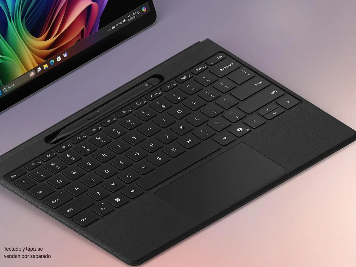 Microsoft Surface Pro 11. edycja Copilot+ PC 13" OLED Ekran dotykowy Snapdragon X Elite 16 GB RAM 256 GB SSD Czarny