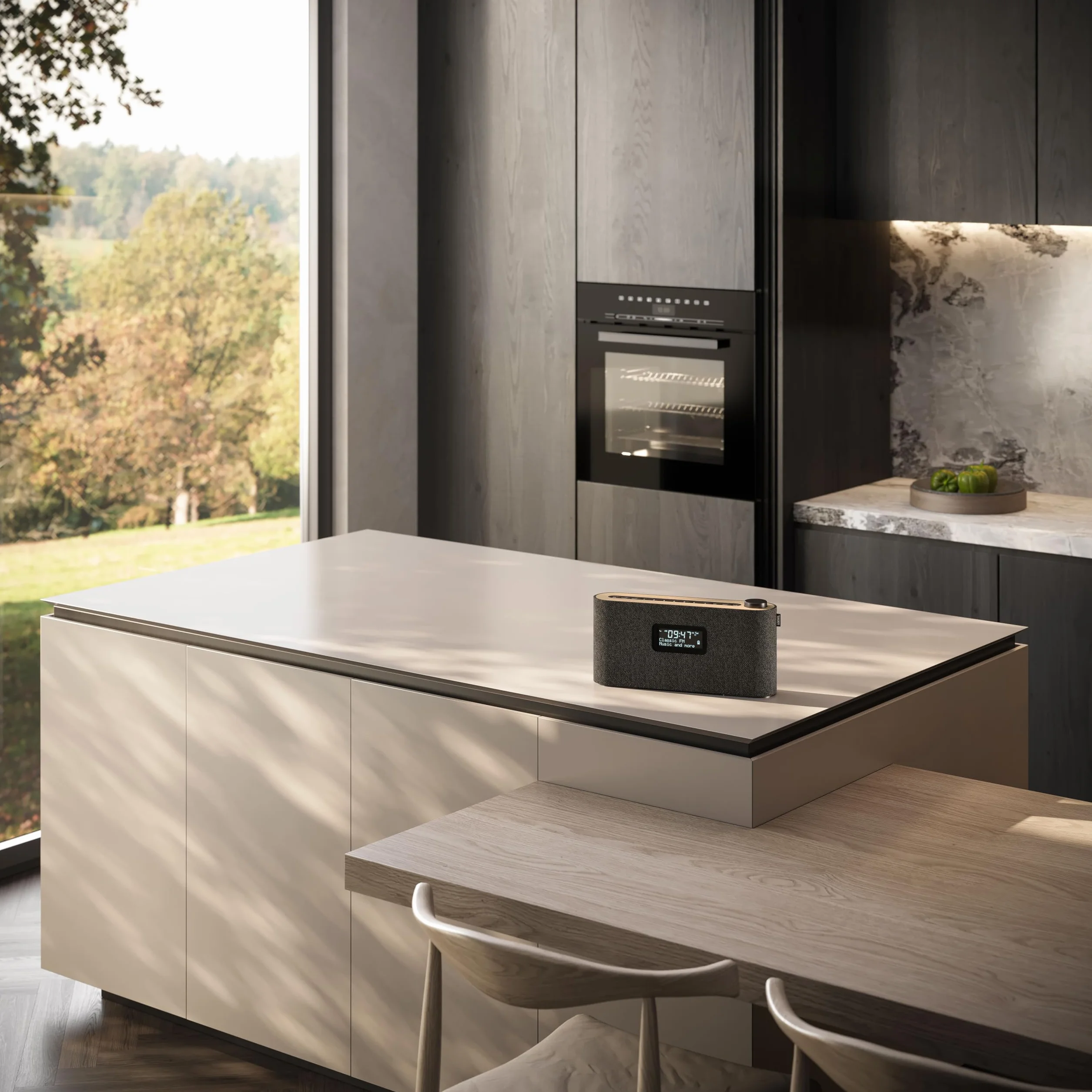 Loewe DAB+ Radio 28 W z dźwiękiem Hi-Fi LCD 14h Odtwarzania Ładowanie USB-C Naturalny Dąb