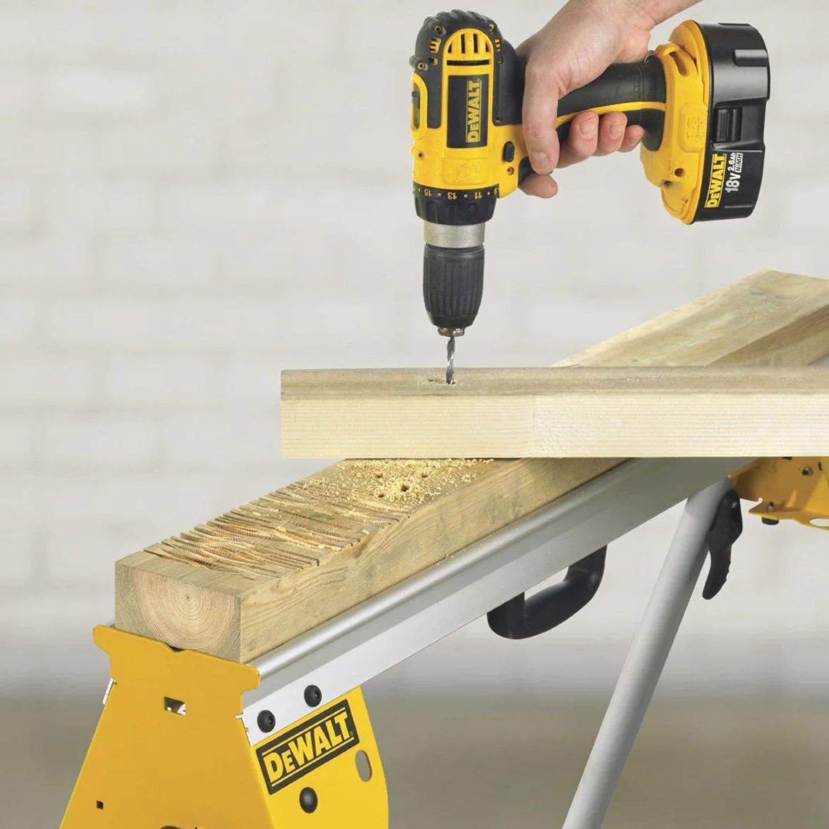 DeWalt DE7035 podstawa do pił uniwersalna aluminiowa