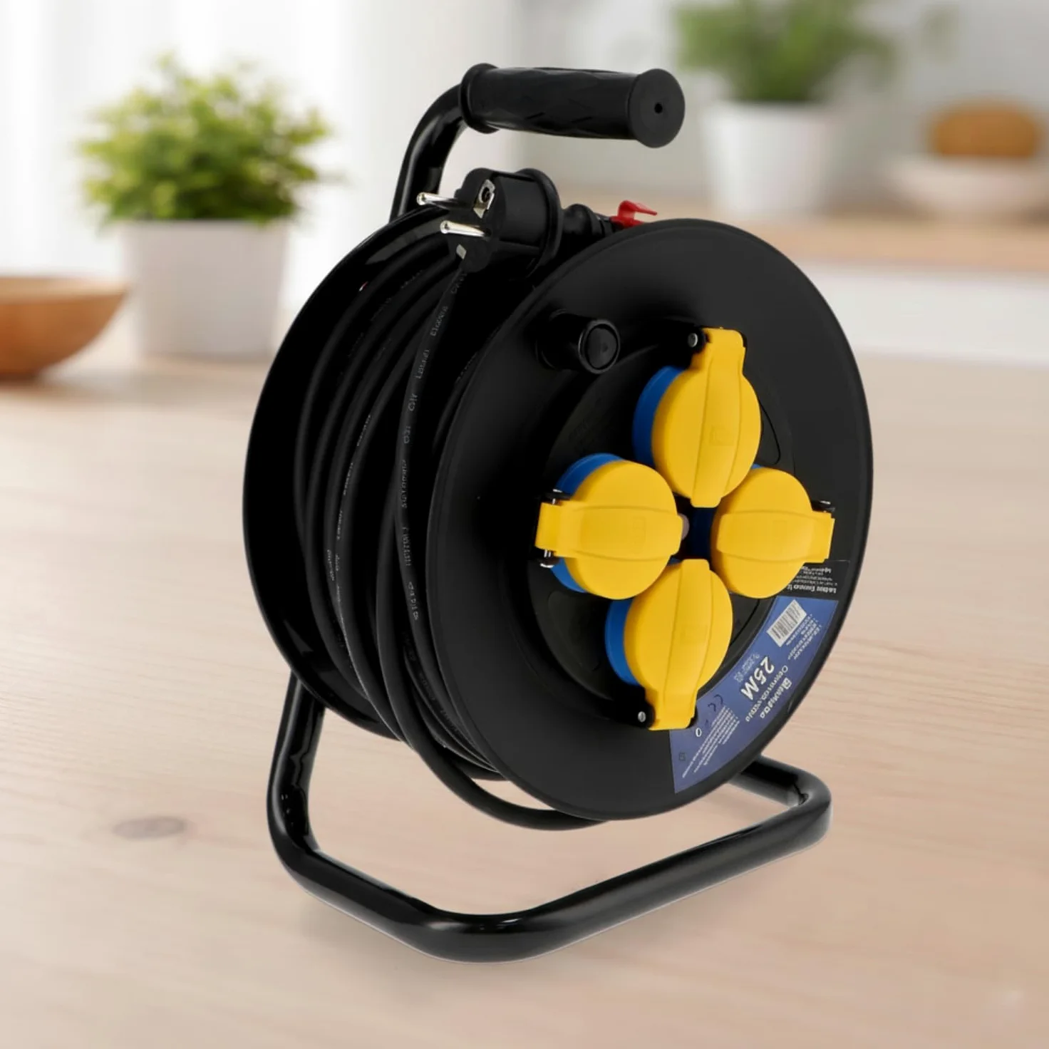 M mimotec - Zewnętrzny zwijacz kabla 25 m IP44 4 gniazda 3200W 16A | Kabel H05RR-F 3G1,5 mm² | Ochrona przed dziećmi | Idealny do ogrodu, na plac budowy i warsztatu