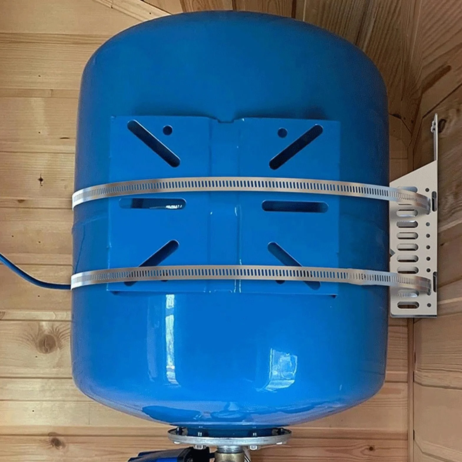 Expansion Tank Bracket, Thermal Expansion Tank Holder, Nitrogen Propane Holder for 5 Gallon or 13 Inch Diameter Pole, Sign Mounting Brackets for Larger Poles