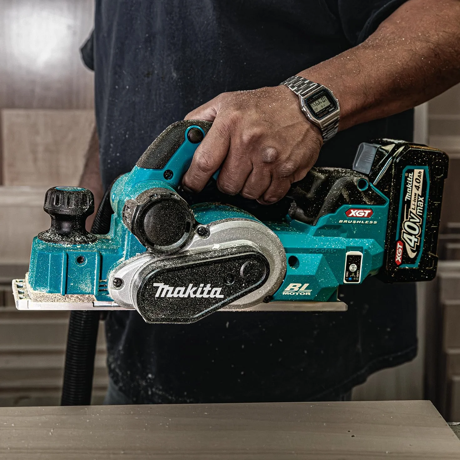 Makita KP001GZ 40V Max XGT bezszczotkowa strugarka 82 mm – baterie i ładowarki nie są dołączone