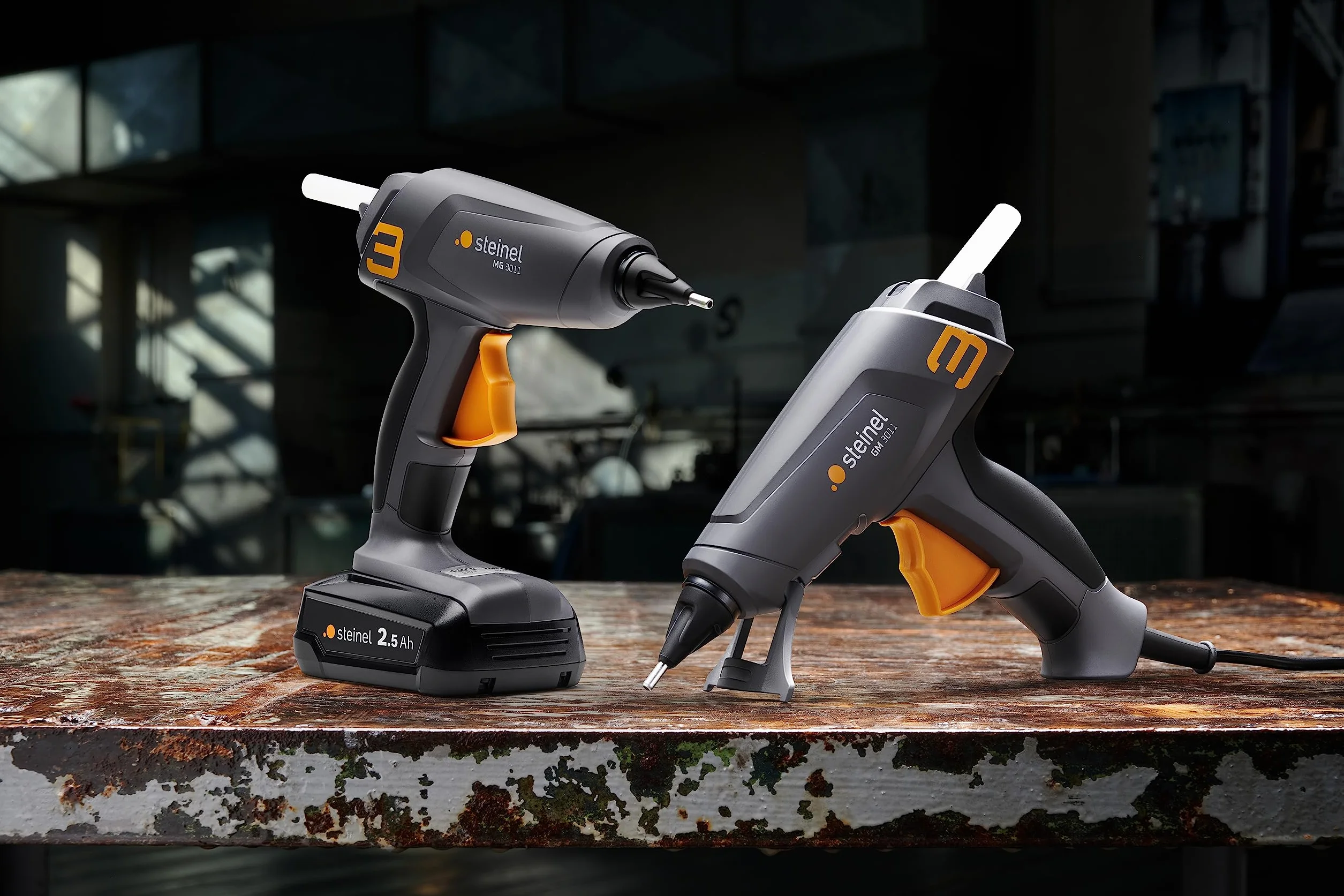 Steinel GlueMatic 3011 Pistolet do kleju, w tym. sztyfty kleju 11mm, wymienna dysza, idealna do napraw i majsterkowania
