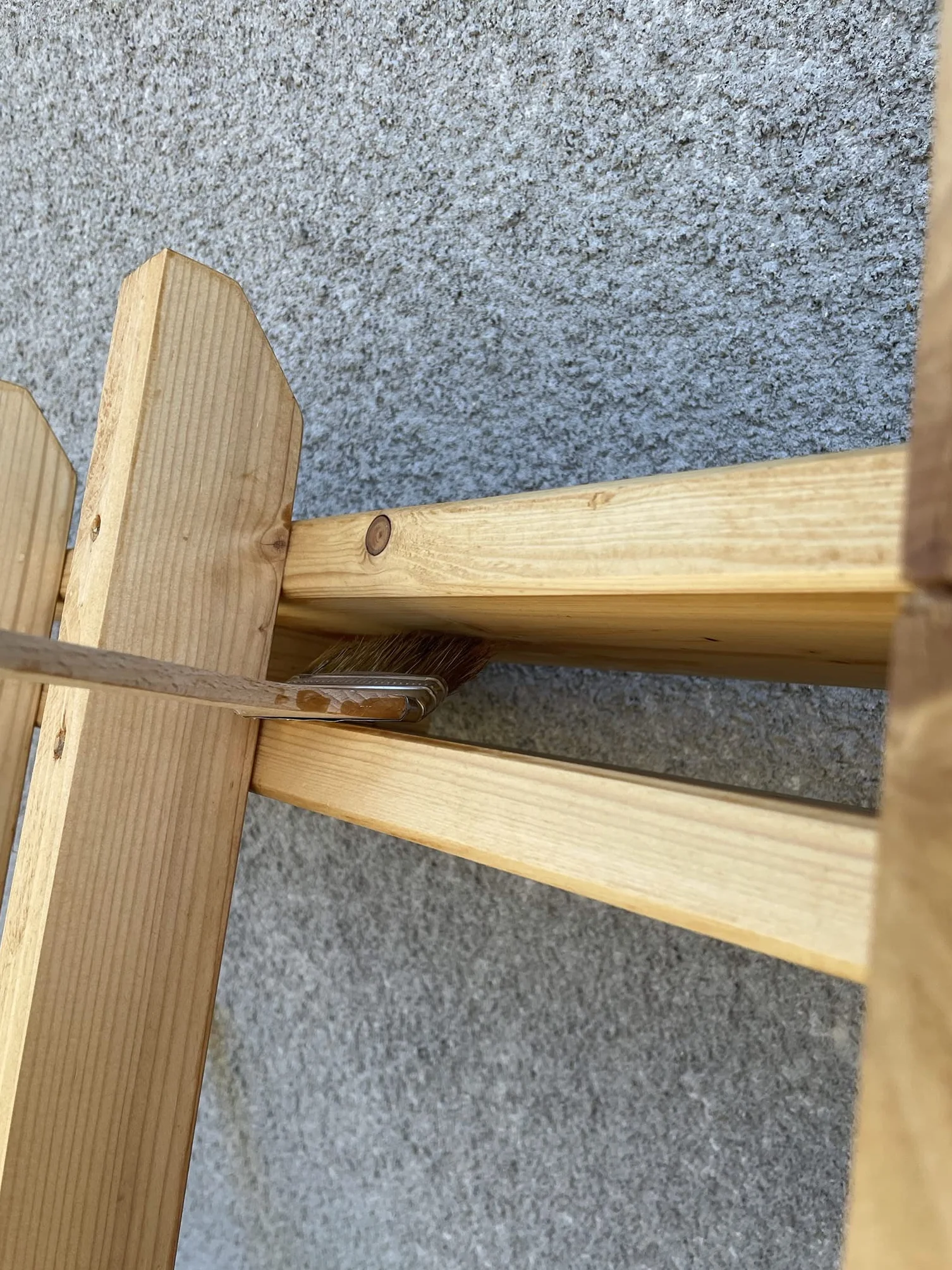 EFO Zestaw pędzli do kaloryferów, 3 sztuki, 36 mm, pędzel malarski z długim drewnianym trzonkiem, pędzel elewacyjny z ukośną głowicą