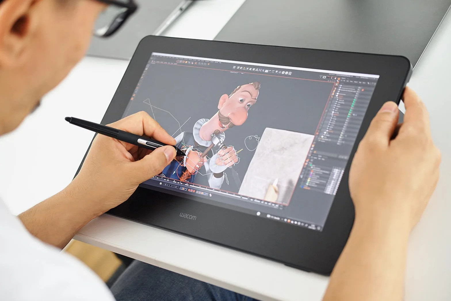 Wacom Cintiq Pro 16 Profesjonalny Tablet Graficzny 4K z Ekranem Wielodotykowym 98% Adobe RGB