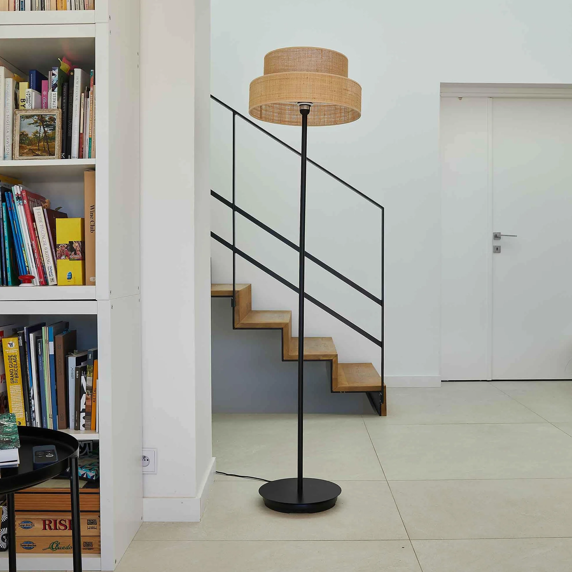 Lumisky Roberto Black czarna metalowa podstawa do lampy podłogowej do klosza H145 cm