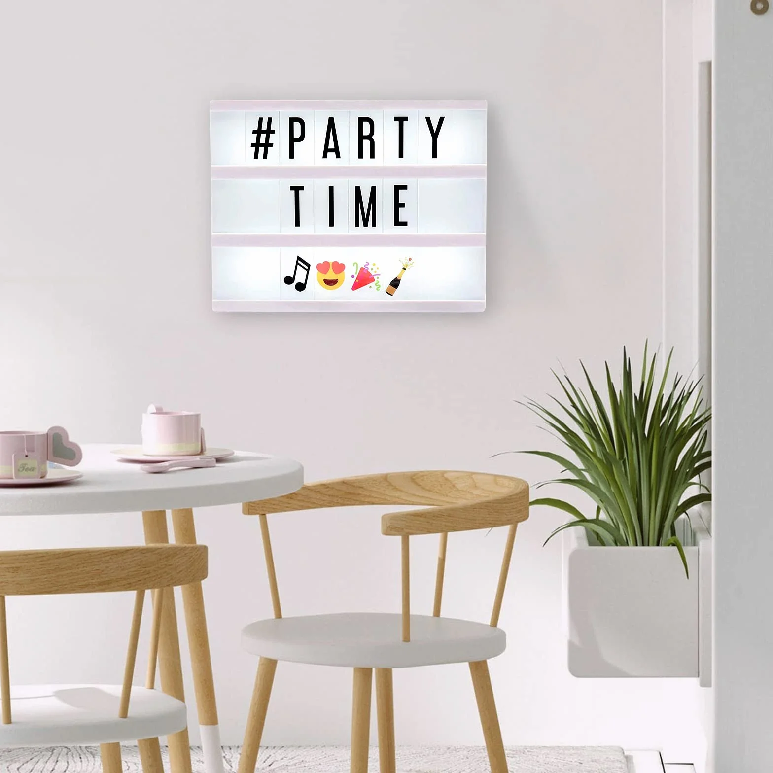 Cinema Light Box z 192 literami, cyframi, symbolami emotikonów, biała skrzynka świetlna LED, tablica ogłoszeń A4, zasilana baterią lub USB, do domu, na imprezę, urodziny, ślub