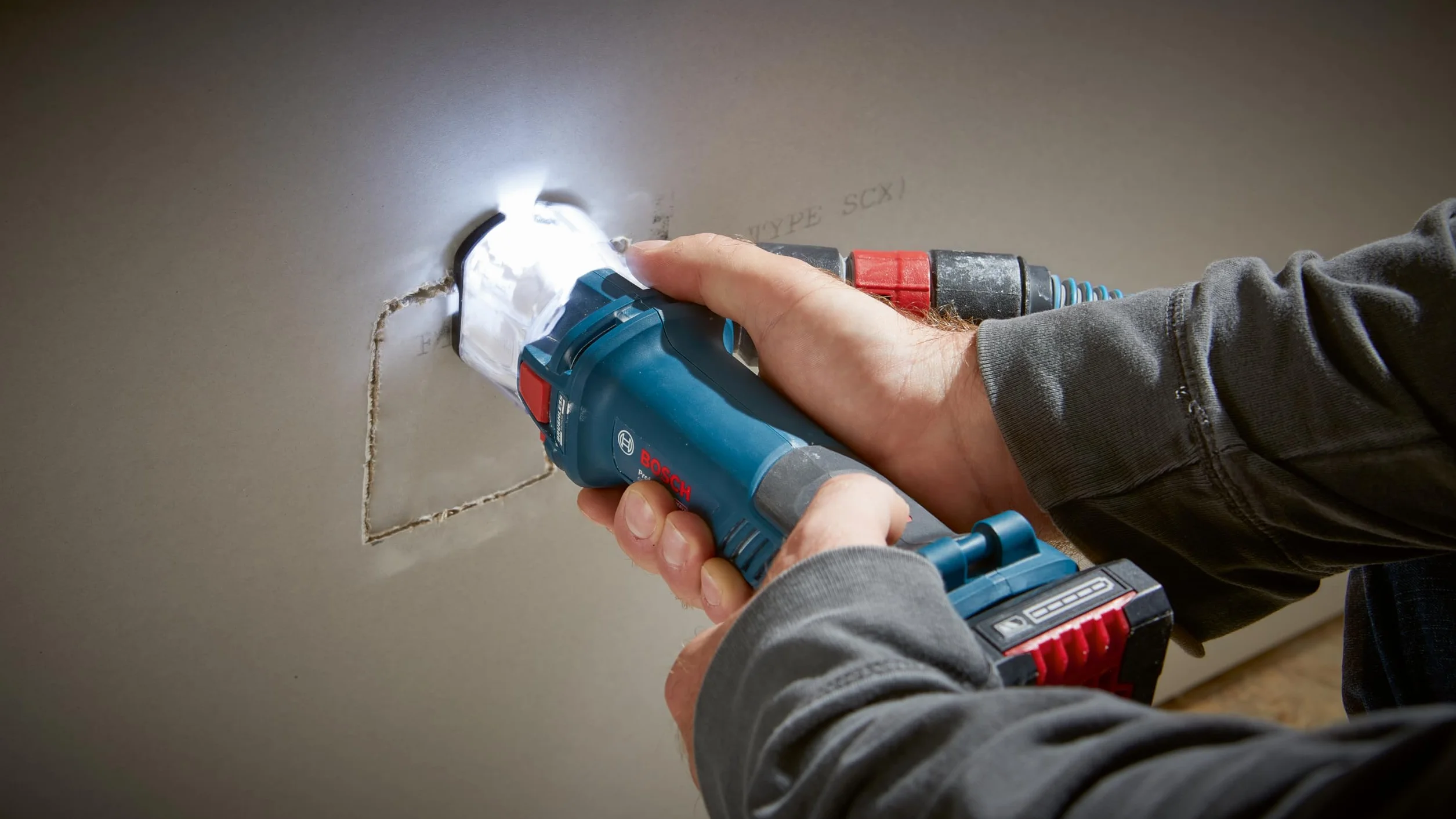 Bosch 1 x adapter do odsysania (do GCU 18 V-30, do odsysania pyłu, profesjonalne akcesoria, frezarka krawędziowa)