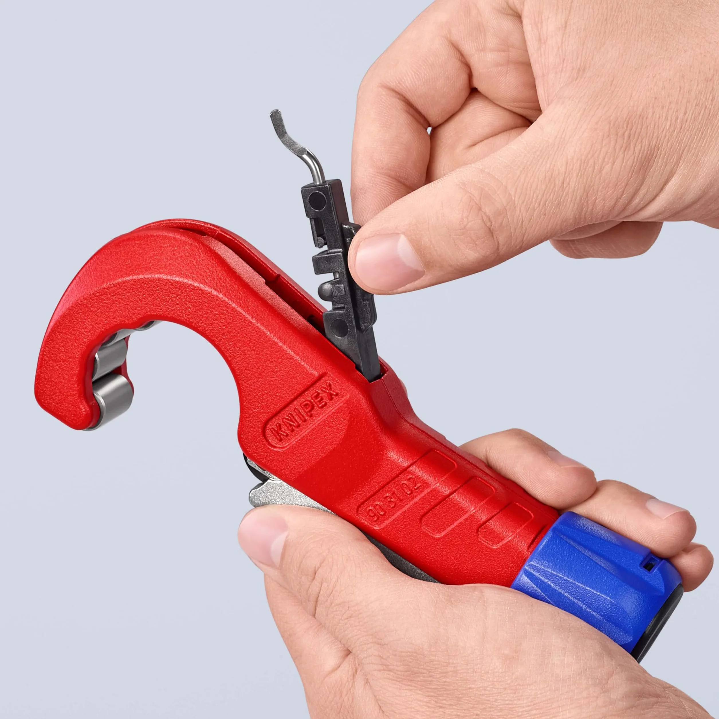 KNIPEX TubiX Obcinak do rur w blister 180 mm, 90 31 02 BK
