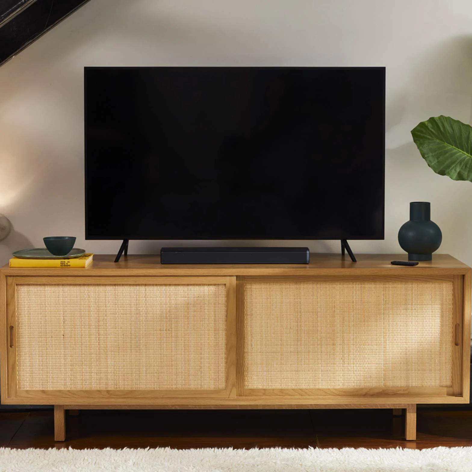 Bose Głośnik TV (Z Podłączeniem Bluetooth)