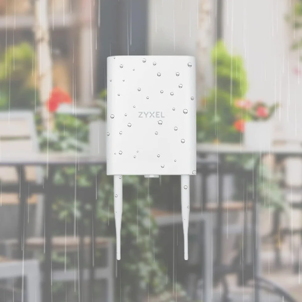 ZYXEL True WiFi 6 AX1800 Outdoor AP (802.11ax Dual Band), Wi-Fi dla małych firm z funkcją Smart Mesh, ochrona IP55, wtryskiwacz PoE w zestawie, aplikacja Nebula/Cloud lub Standalone [NWA55AXE