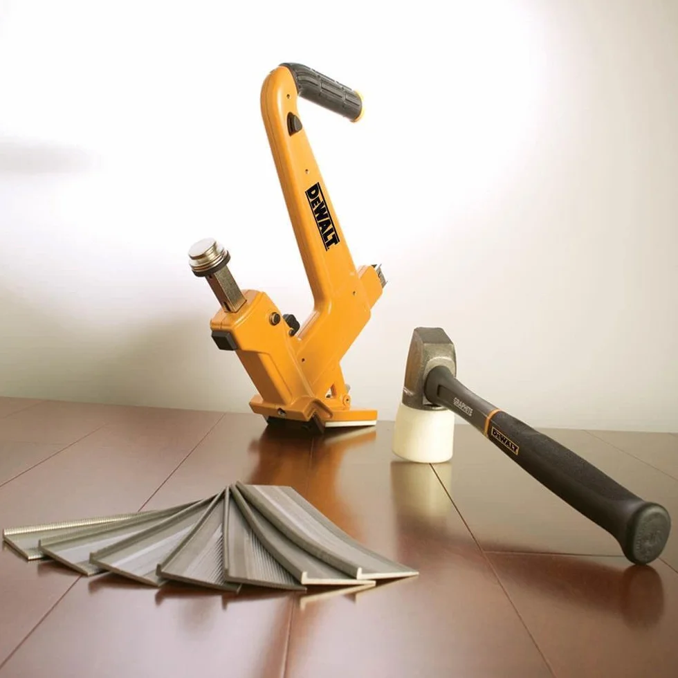 DEWALT Nowoczesny Clavadora ręczny do tarimas (no neumática) do bits 1,2mm diámetro i 38-50mm długi dla profesjonalistów i majsterkowiczów do pracy profesjonalnej 1,2mm 50mm