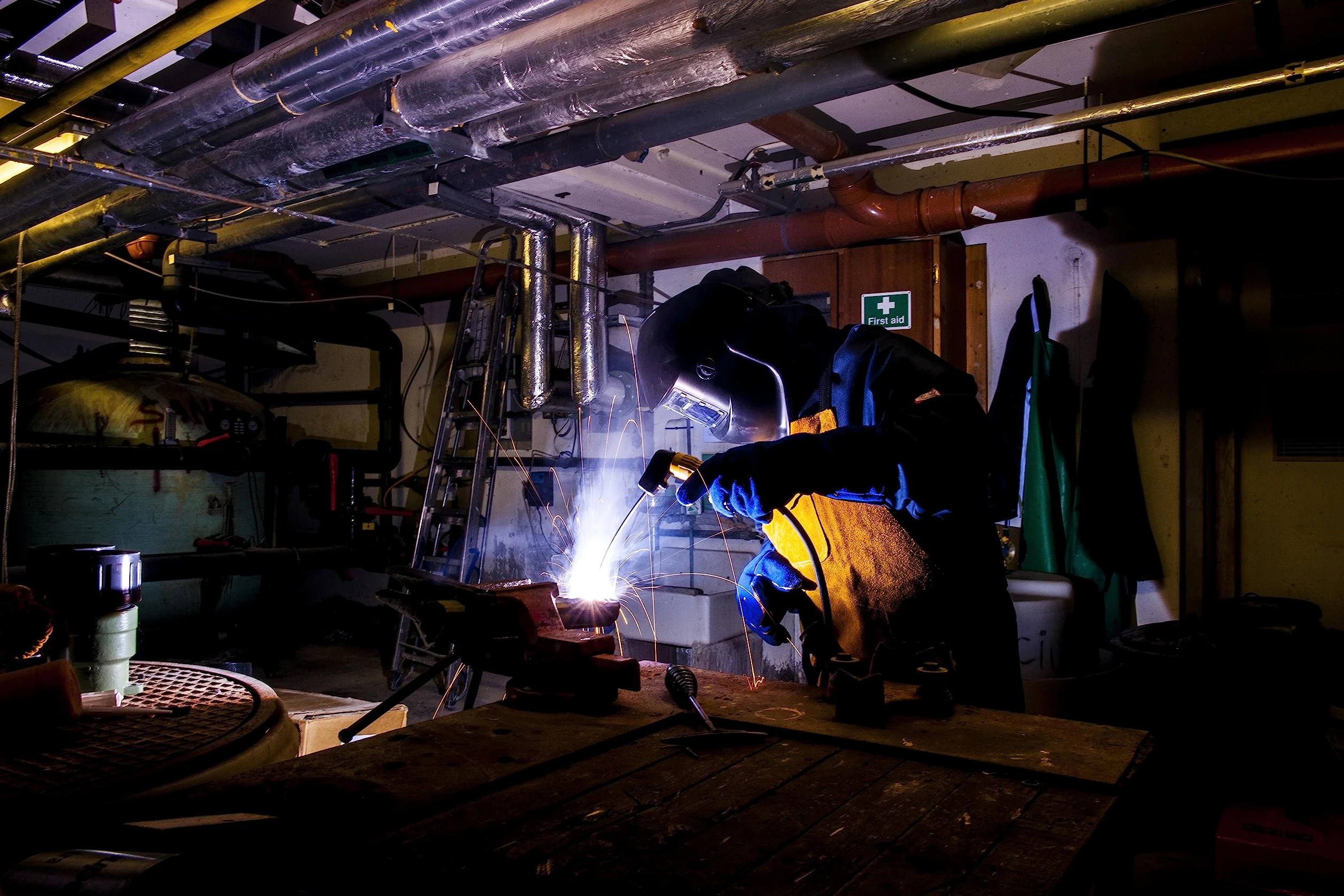 Portwest BIZ1 Bizweld Trudnopalny Kombinezon, Regularny, Rozmiar 2XL, Granatowy