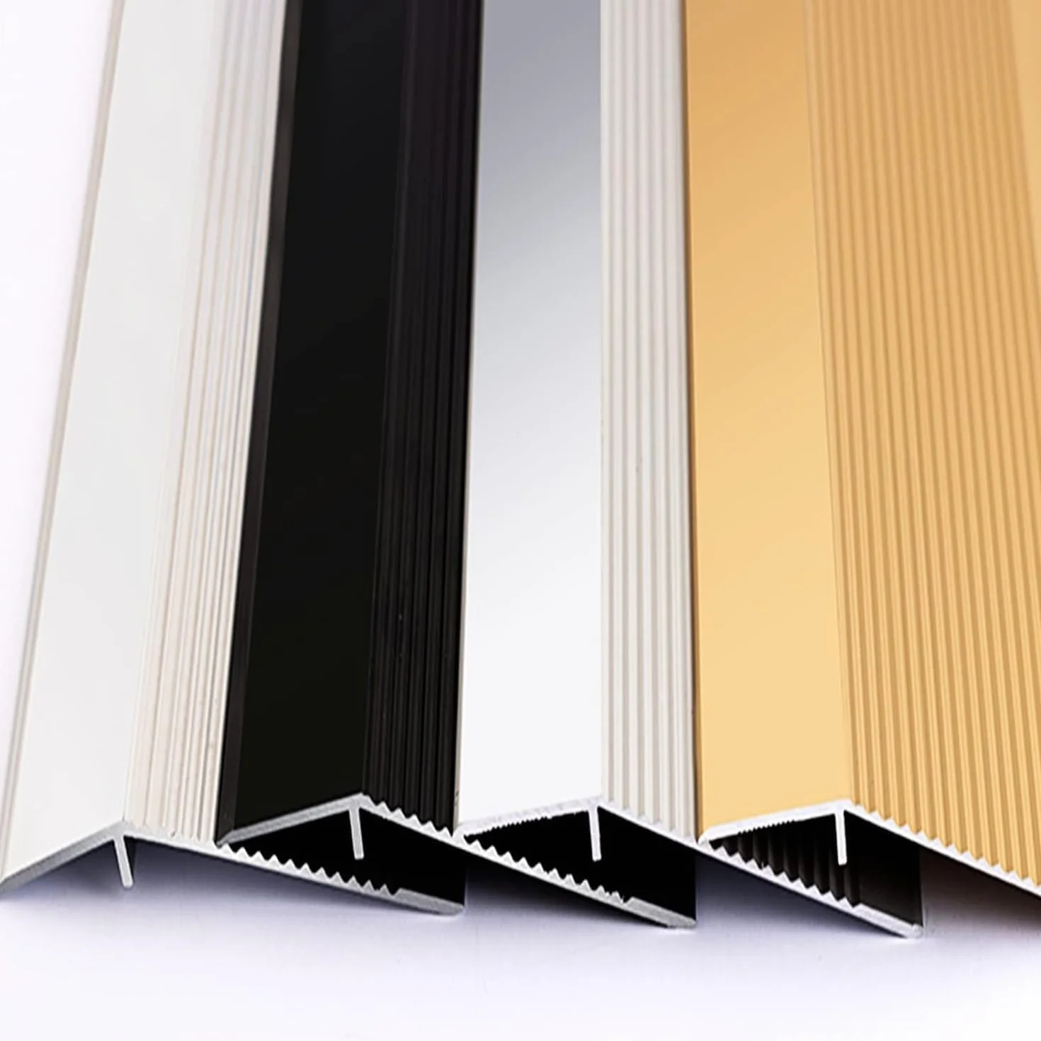 Progi aluminiowa listwa przejściowa do podłogi, bardzo szeroka 10 cm reduktor, rampa progowa, do drzwi laminowanych (złoty, 110 cm)