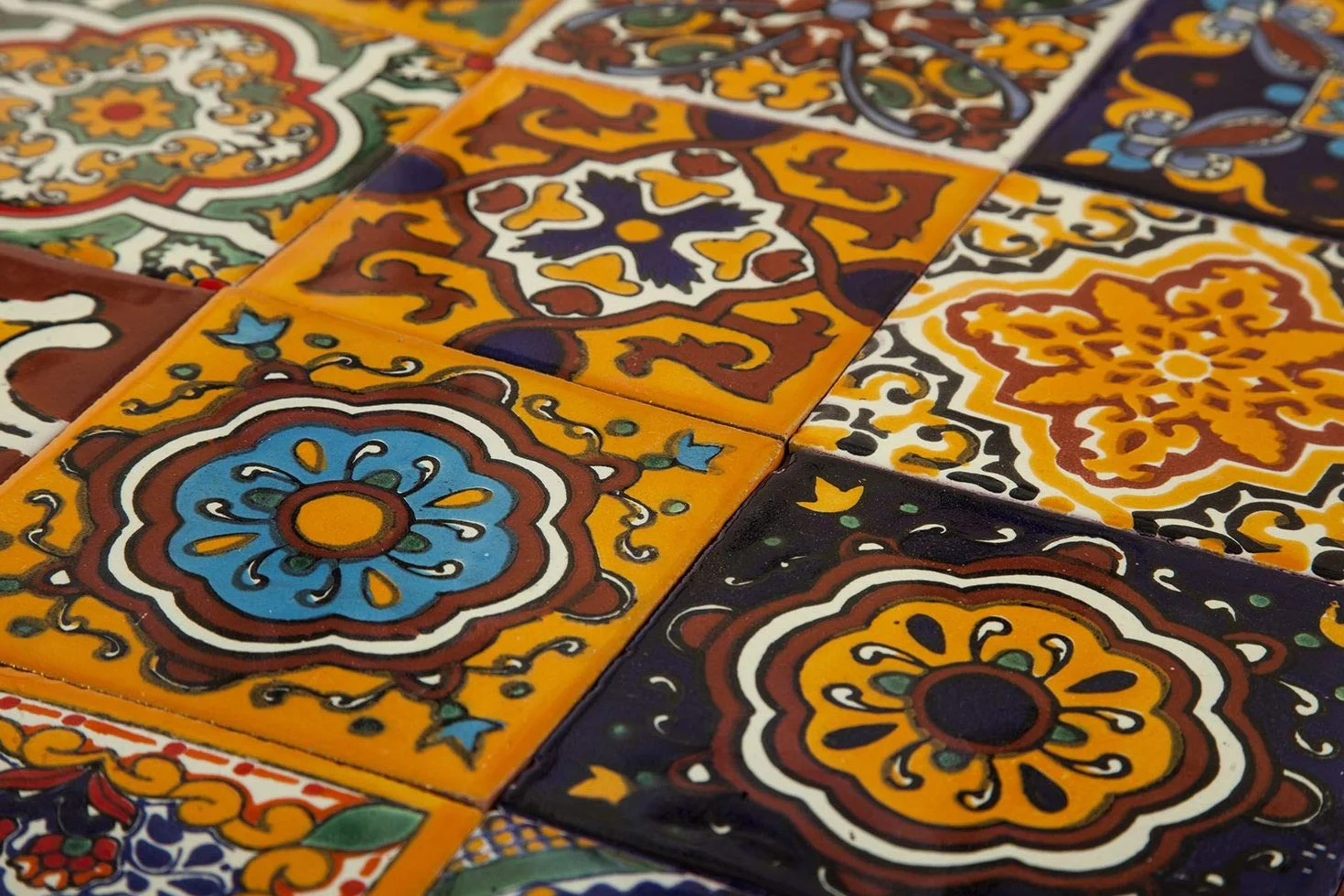 Cerames Meksykańskie płytki ceramiczne Girasol - 30 dekoracyjnych meksykańskich płytek mozaikowych do łazienki, kuchni, prysznica, na schody, tylna ścianka kuchenna, płytki ceramiczne 10,5 x 10,5 cm