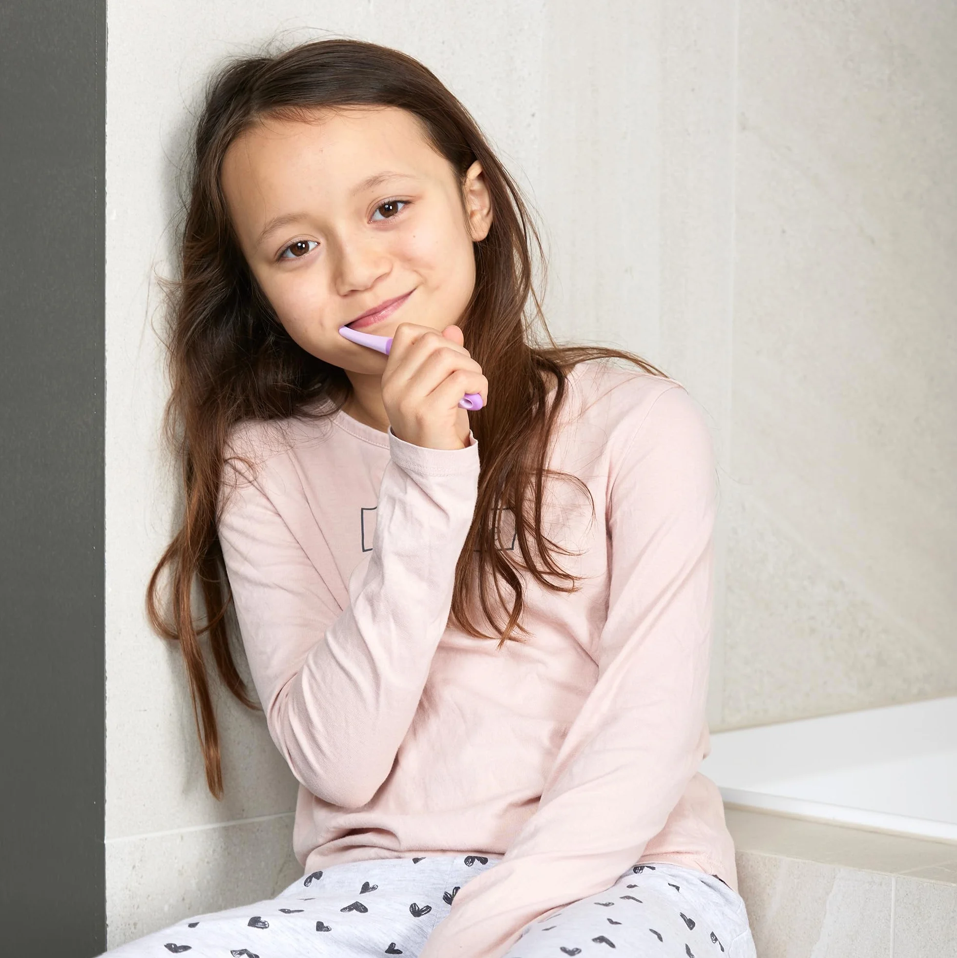 Jordan® Szczoteczka do zębów dla dzieci w wieku 6-9 lat, miękkie włosie, podwójny ergonomiczny uchwyt, nie zawiera BPA, różowa, 2 sztuki