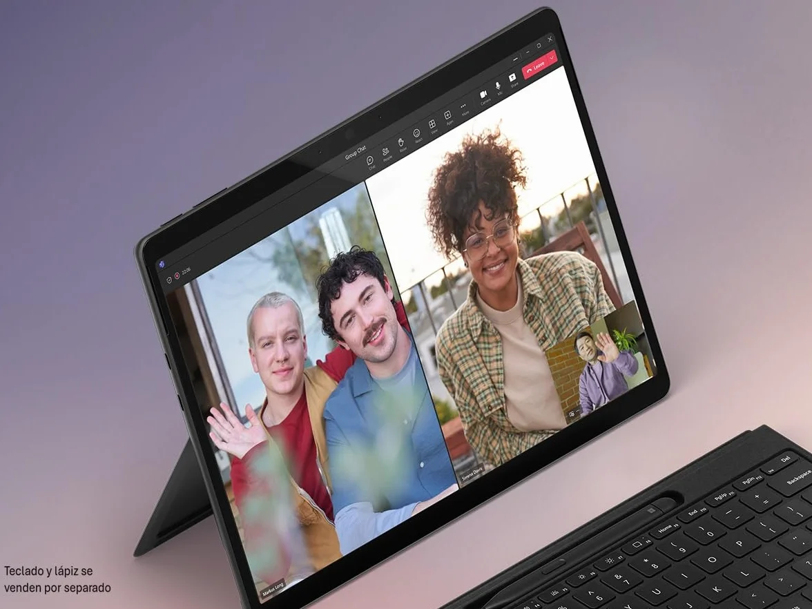Microsoft Surface Pro 11. edycja Copilot+ PC 13" OLED Ekran dotykowy Snapdragon X Elite 16 GB RAM 256 GB SSD Czarny