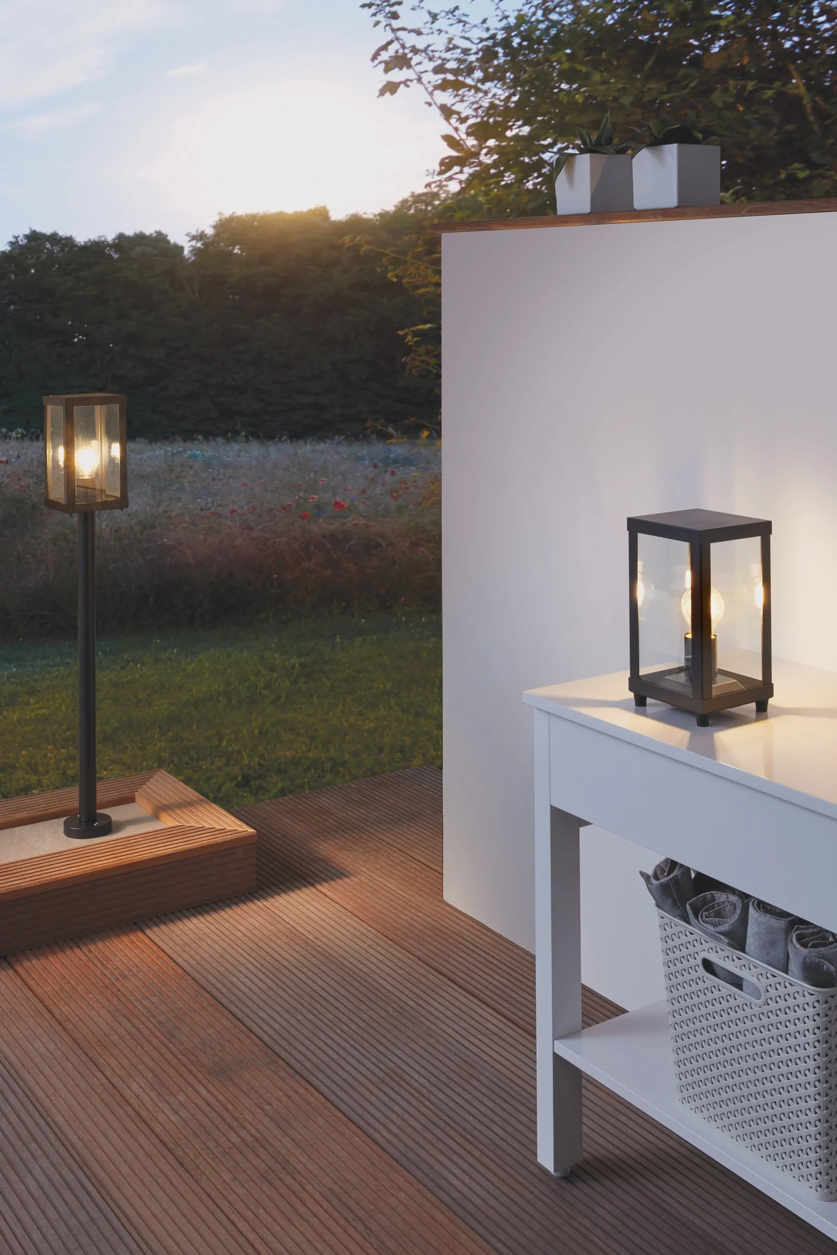 EGLO Lampa stojąca zewnętrzna Alamonte 1, 1-punktowa lampa zewnętrzna, lampa stojąca ze stali ocynkowanej, kolor: czarny, szkło: przezroczyste, oprawa