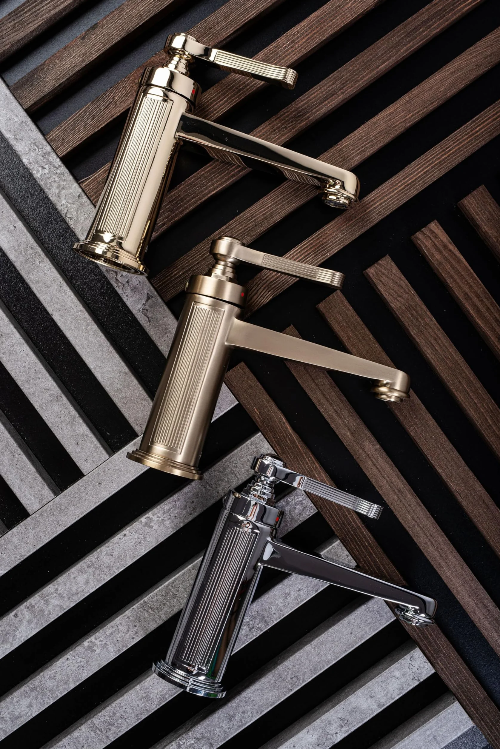 Rea B4209 bateria umywalkowa MONACO, chromowana