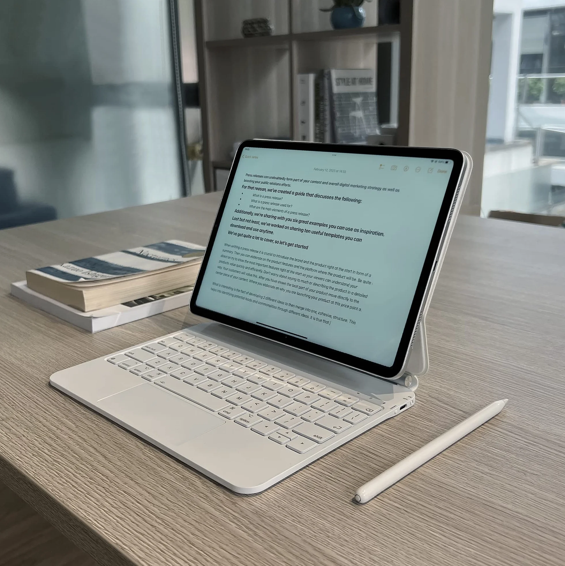 Etui z klawiaturą Magic Keyboard do iPad Air 11 cali M2 2024 M3 2025 zintegrowany gładzik biały