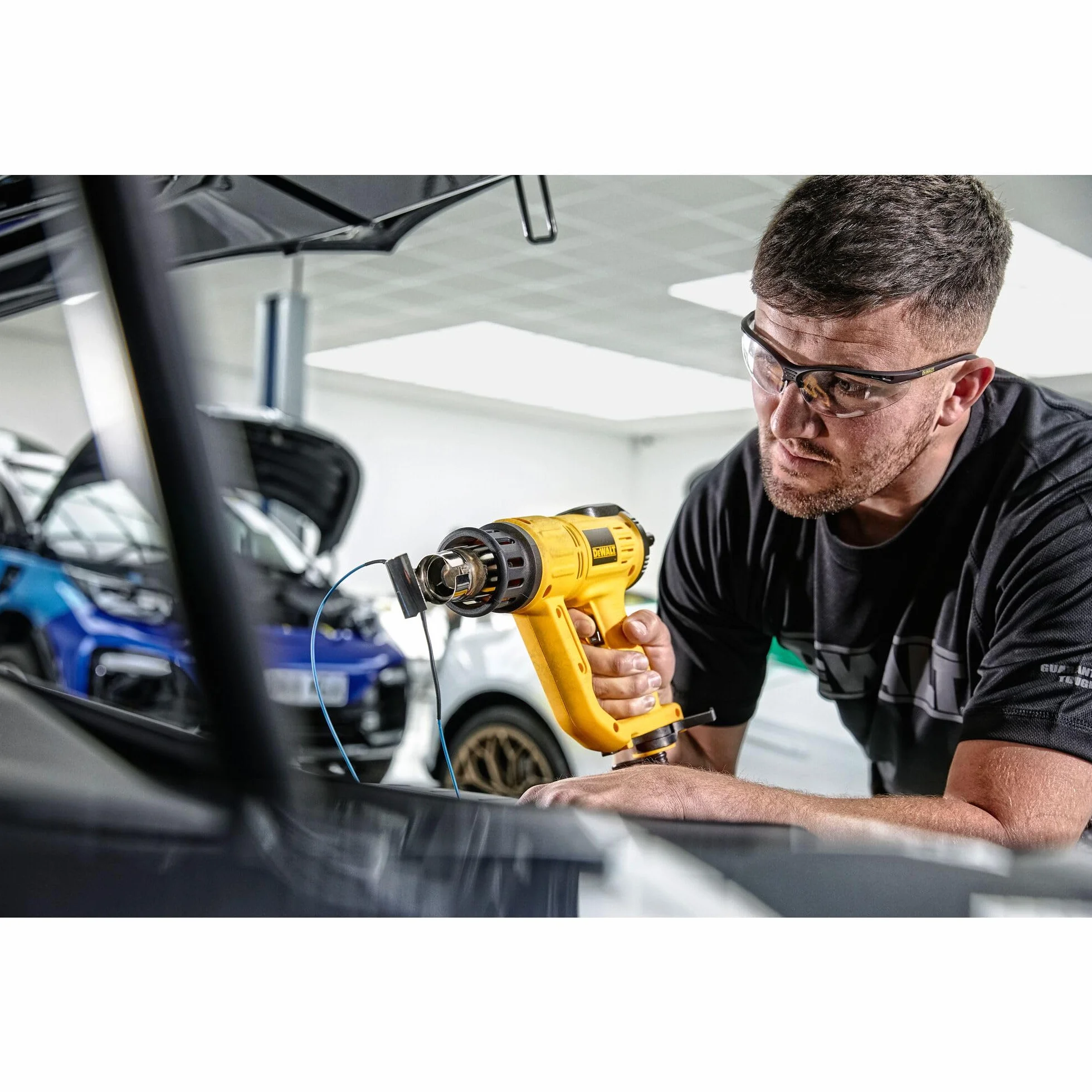 DeWalt Opalarka 2000W 50-600°C LCD D26414