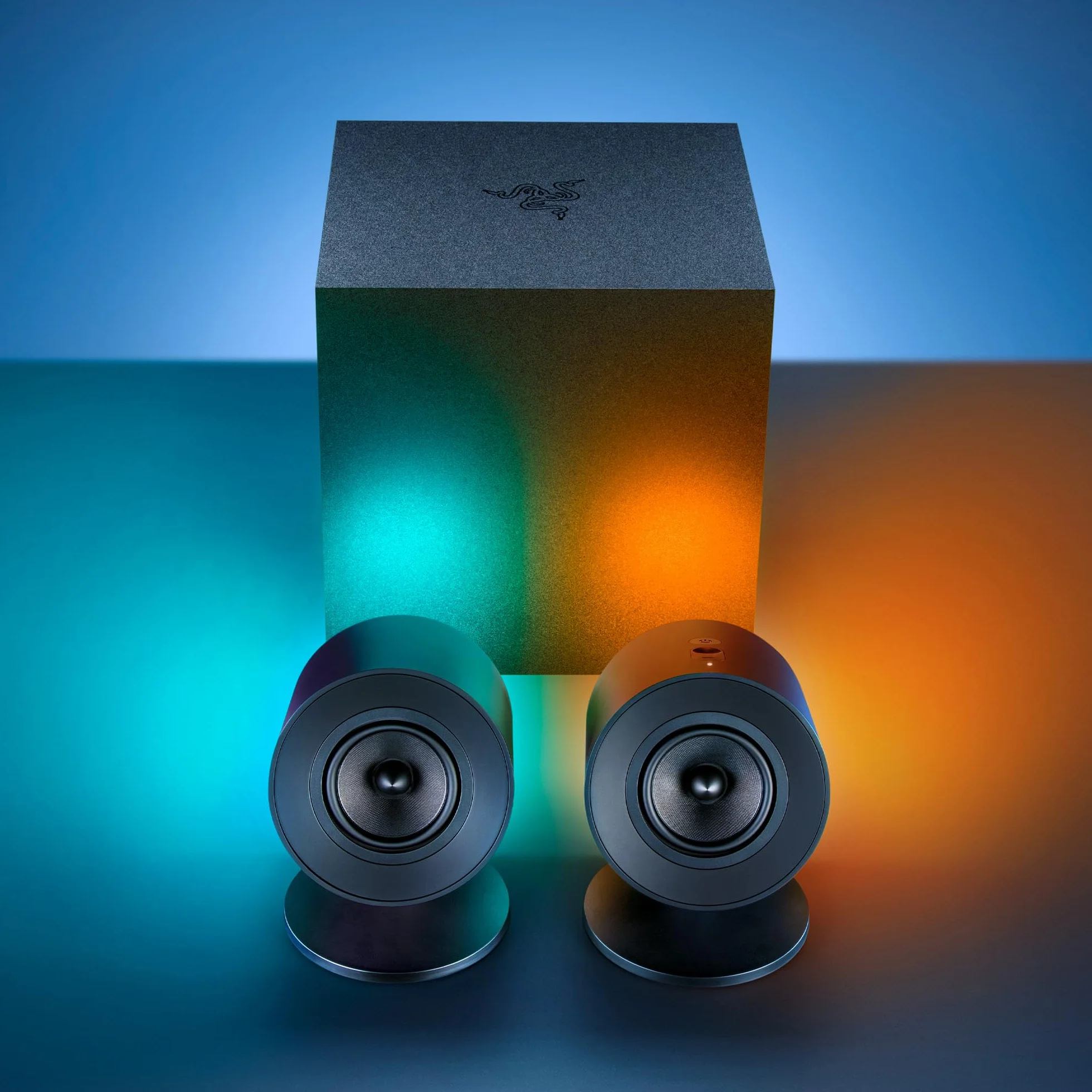 Razer Nommo V2 2.1 szerokopasmowe głośniki do gier PC z subwooferem przewodowym THX Audio Czarny