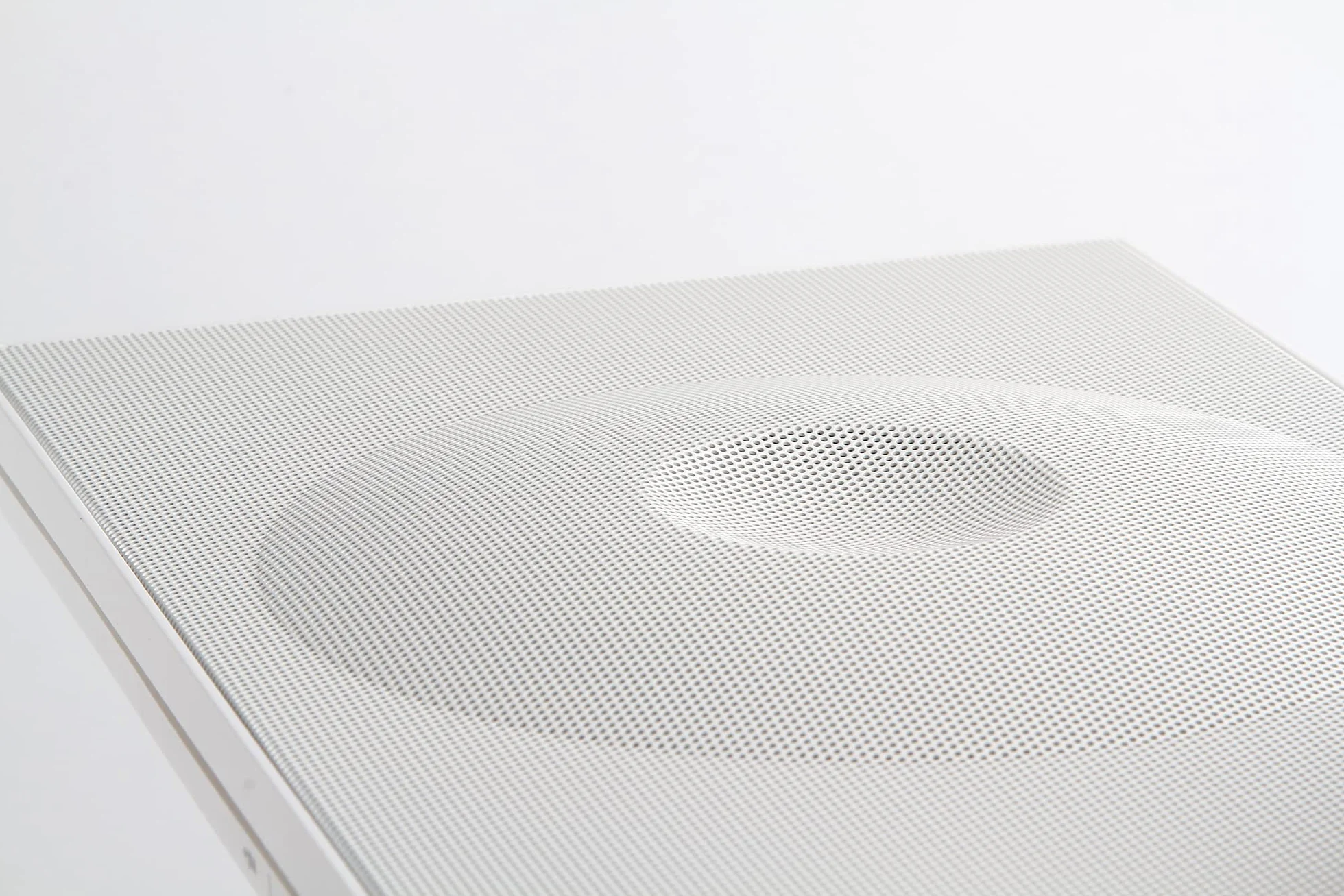 SCHWAIGER -658149- System głośników Hi-Fi | ze wzmacniaczem lampowym | 37 W | głośnik RMS | podświetlenie LED | wzmacniacz lampowy | Bluetooth | NFC | AUX | USB | Phono | biały
