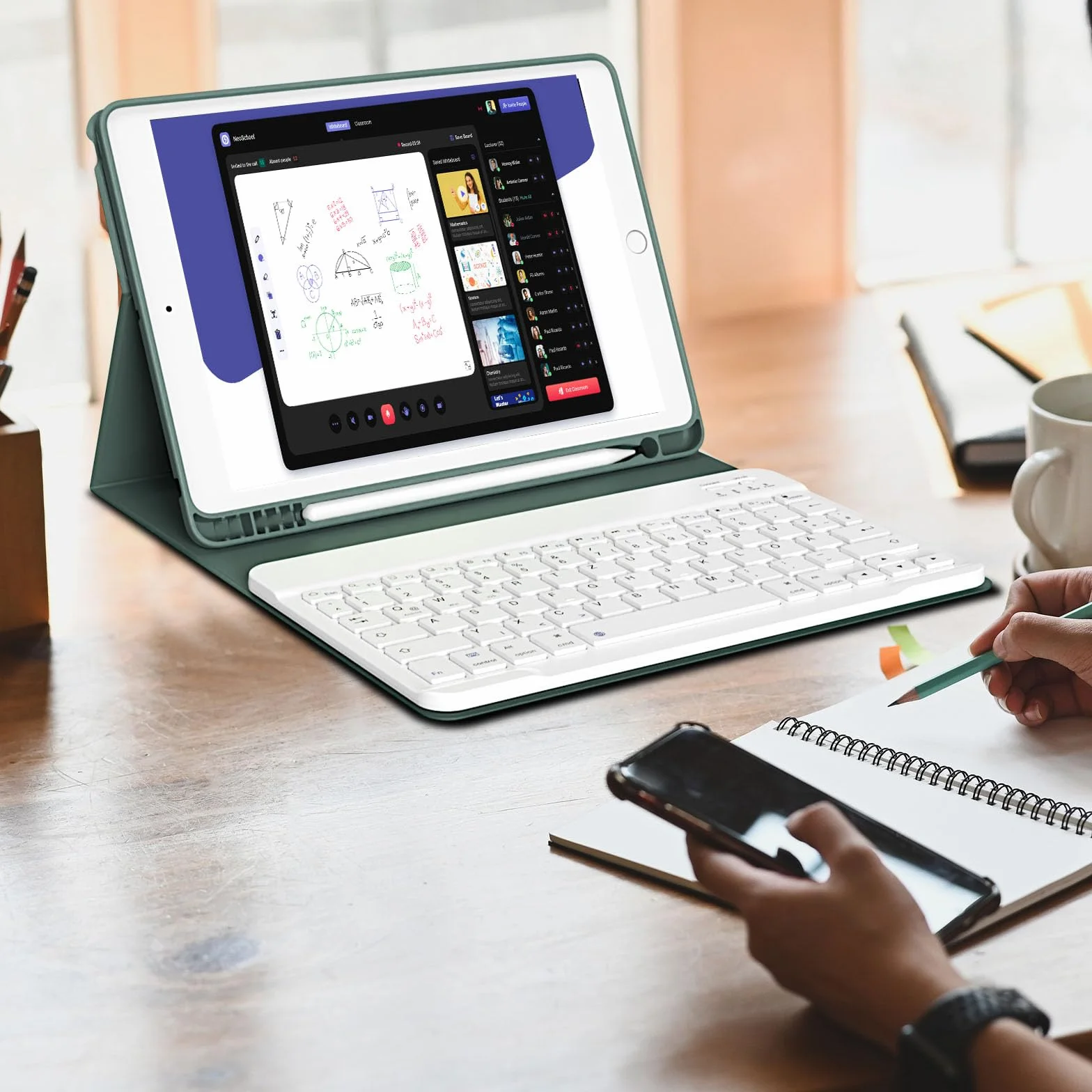 Etui z klawiaturą do iPada 9/8/7 generacji 10,2 cala TPU Bluetooth QWERTY zielony
