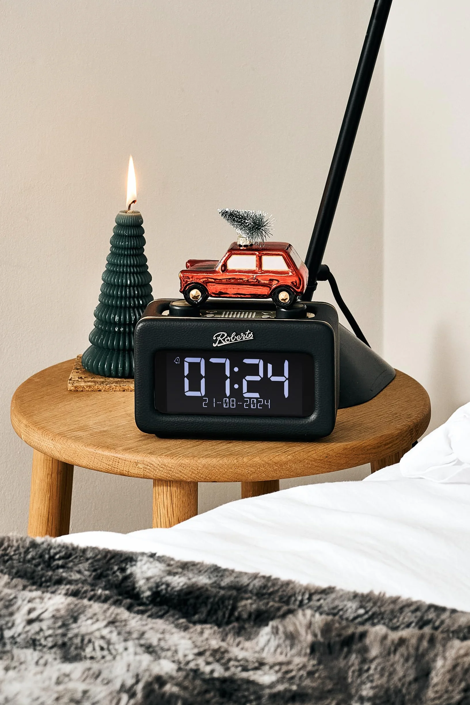 Roberts Revival Rest Radiobudzik retro Dab+/FM/Bluetooth Czarny