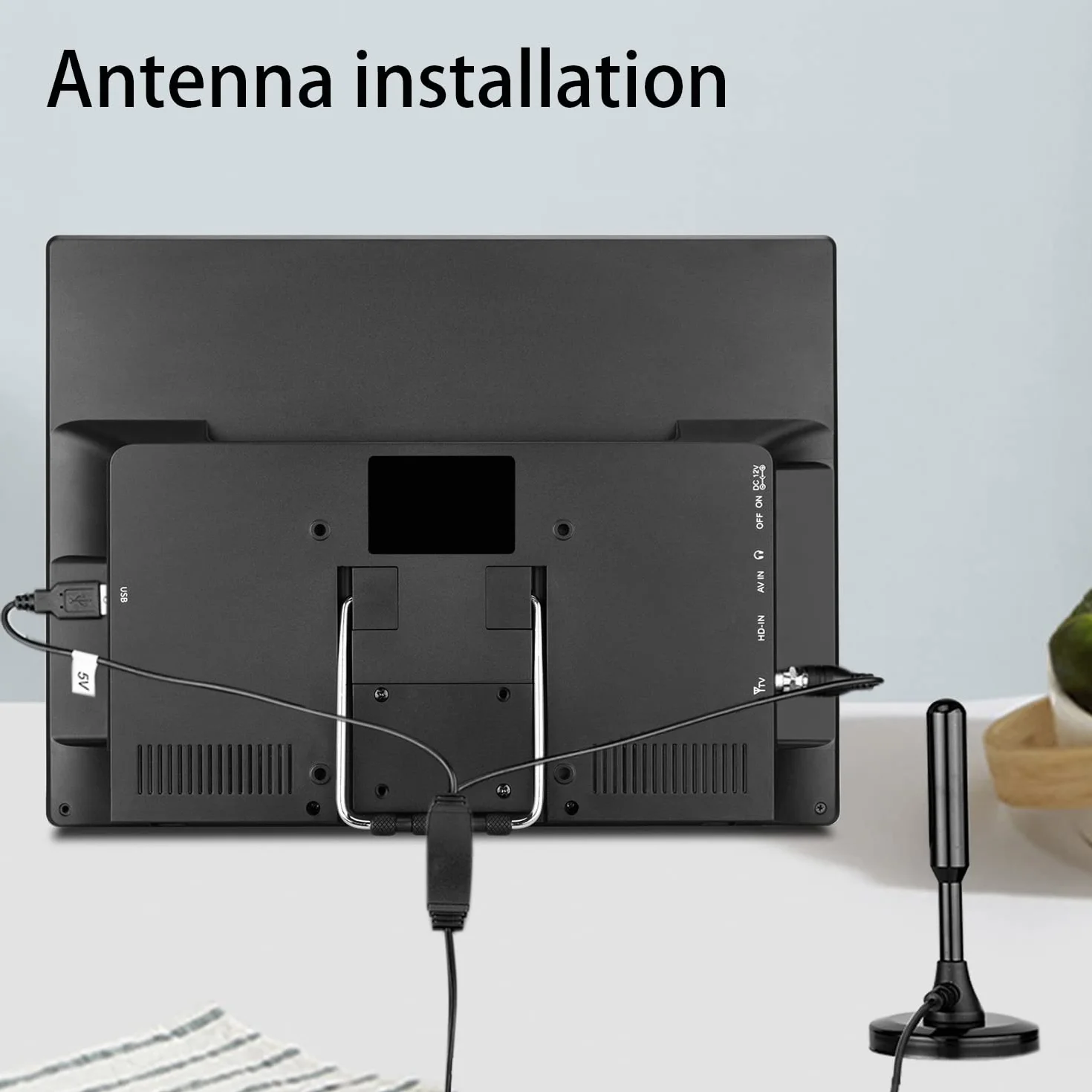 KCR 14,0-calowy cyfrowy przenośny telewizor DVB-T2, Freeview, ponownie ładowalny akumulator, złącze USB, złącze słuchawkowe, pilot zdalnego sterowania, wejście AV, wejście HDMI