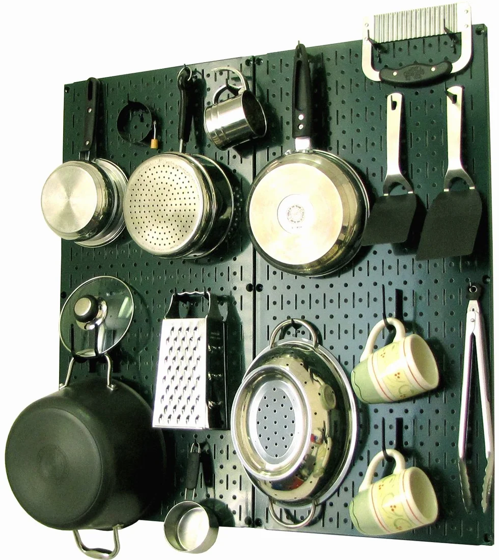 Wall Control Kuchenny organizer do pegboardów, garnki i patelnie, zestaw do przechowywania i organizacji, z zieloną tablicą i czarnymi akcesoriami