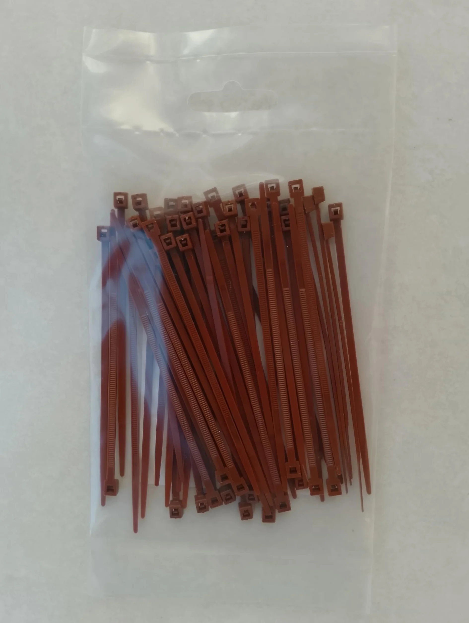Brązowe opaski kablowe nylonowe 100 mm x 2,5 mm, mały rozmiar, 50 sztuk, wytrzymałość 8,2 kg