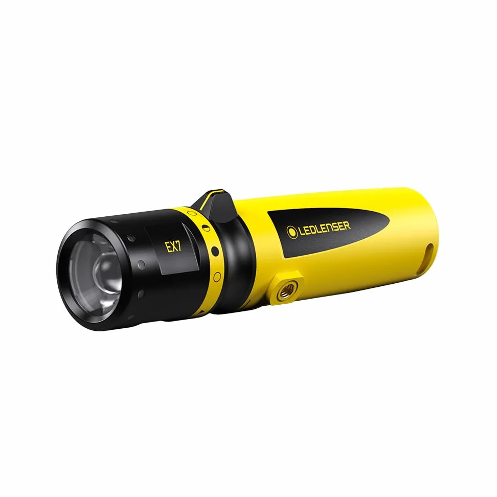 Ledlenser EX7 solidna warsztatowa lampa latarka kieszonkowa LED, z możliwością ustawiania ostrości, zasilanie bateryjne 3x AA, z zabezpieczeniem przeciwwybuchowym strefy EX 0/20, 200 lm, IP68, 120 m