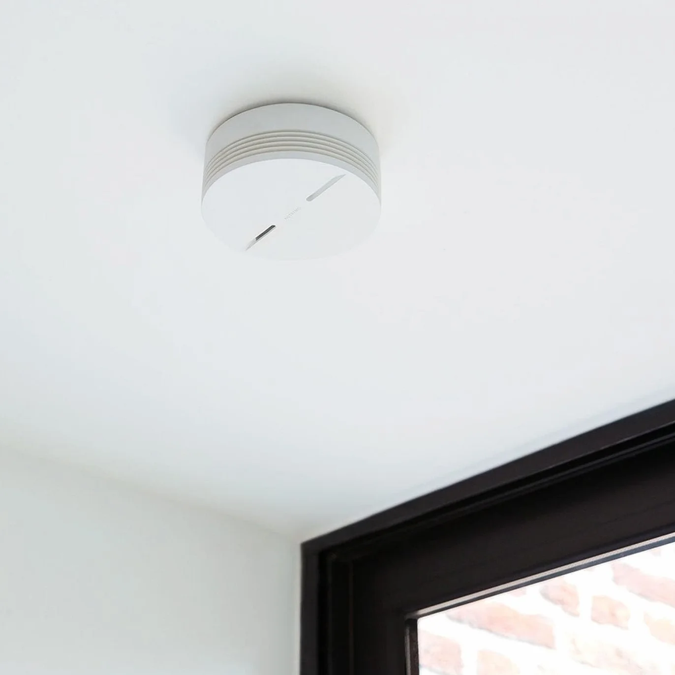 Netatmo Inteligentny Czujnik Dymu, 10 lat baterii, automatyczne testy, alarm pożarowy połączony bez centralki, certyfikowany NF i EN14604, NSA-FR, unikalny, biały