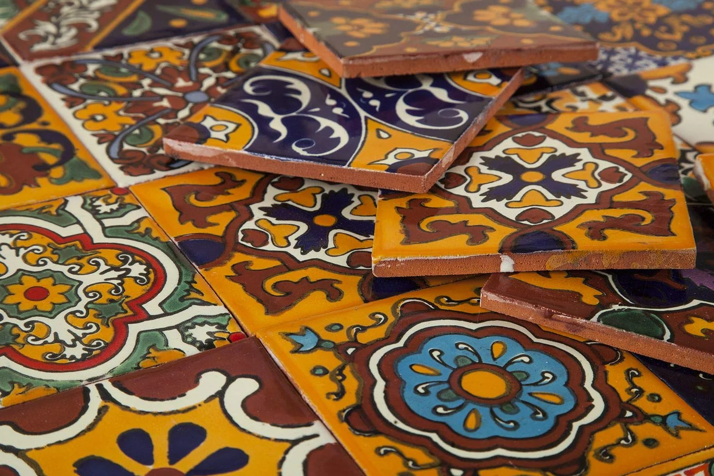 Cerames Meksykańskie płytki ceramiczne Girasol - 30 dekoracyjnych meksykańskich płytek mozaikowych do łazienki, kuchni, prysznica, na schody, tylna ścianka kuchenna, płytki ceramiczne 10,5 x 10,5 cm