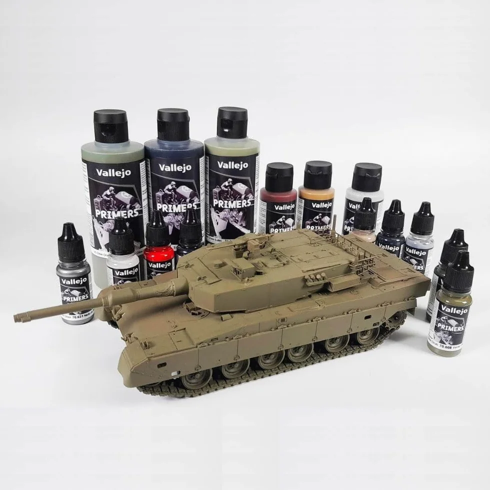 Vallejo Model Color 200 ml podkład poliuretanowy - czarny