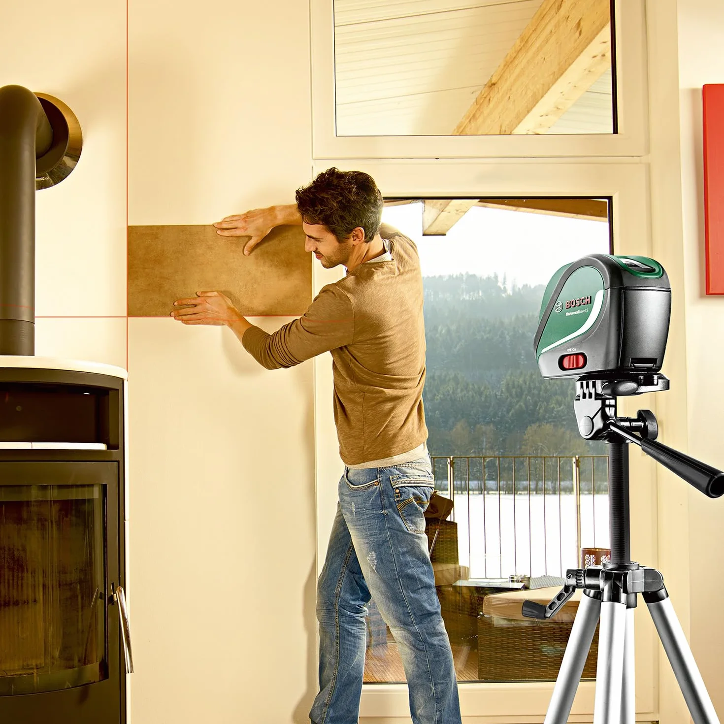 Bosch Laser krzyżowy UniversalLevel 2 (linia laserowa skrzyżowana wraz z dodatkowymi punktami w pionie do precyzyjnego wyrównywania elementów i łatwego przenoszenia punktów, opakowanie kartonowe)